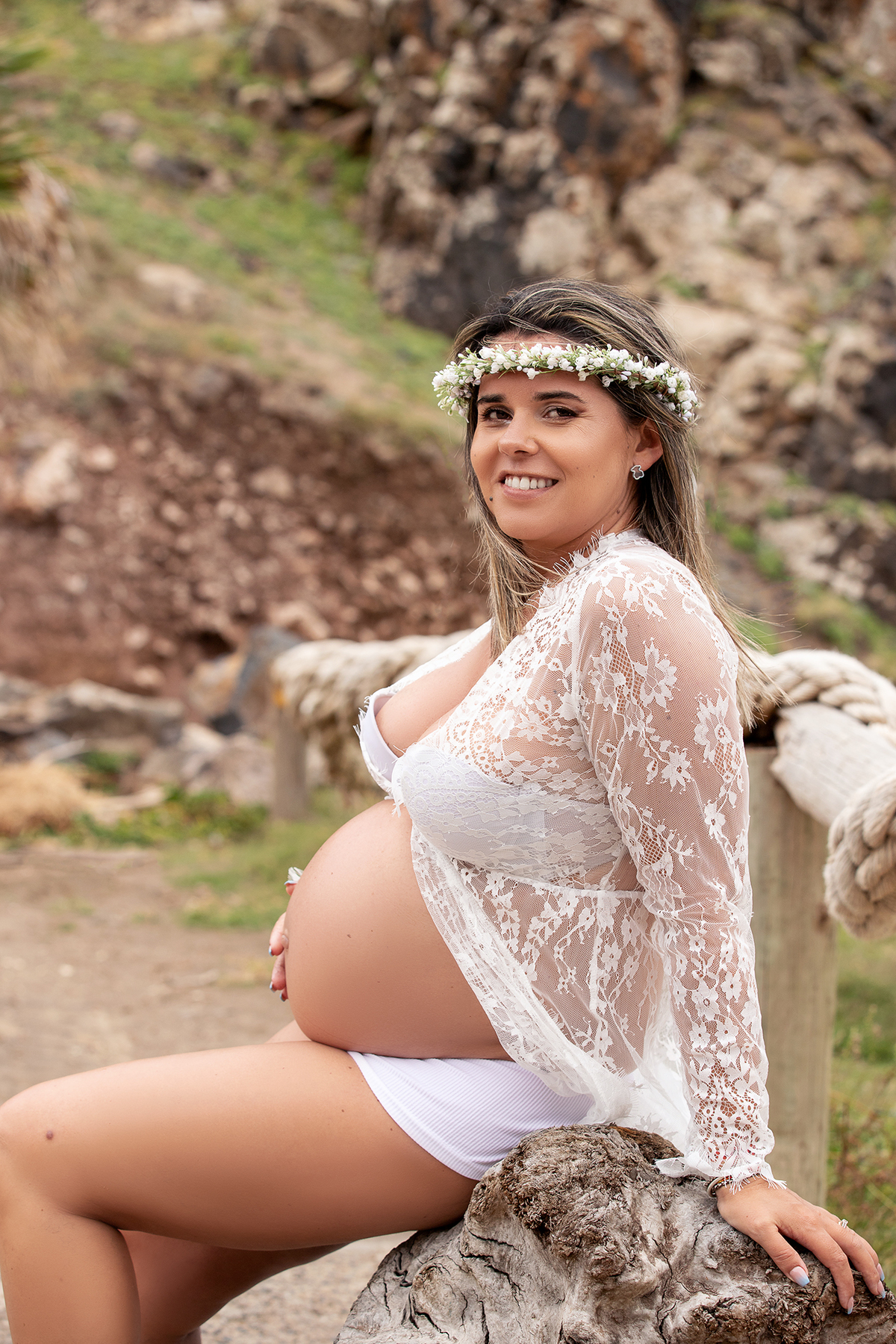 a_gravida_sessao_maternidade_fotografia_maternidade_gravidez_barriga_gravida_ensaio_gravida_ensaio_maternidade_maternity_photography_baby_bump_gravida_estudio