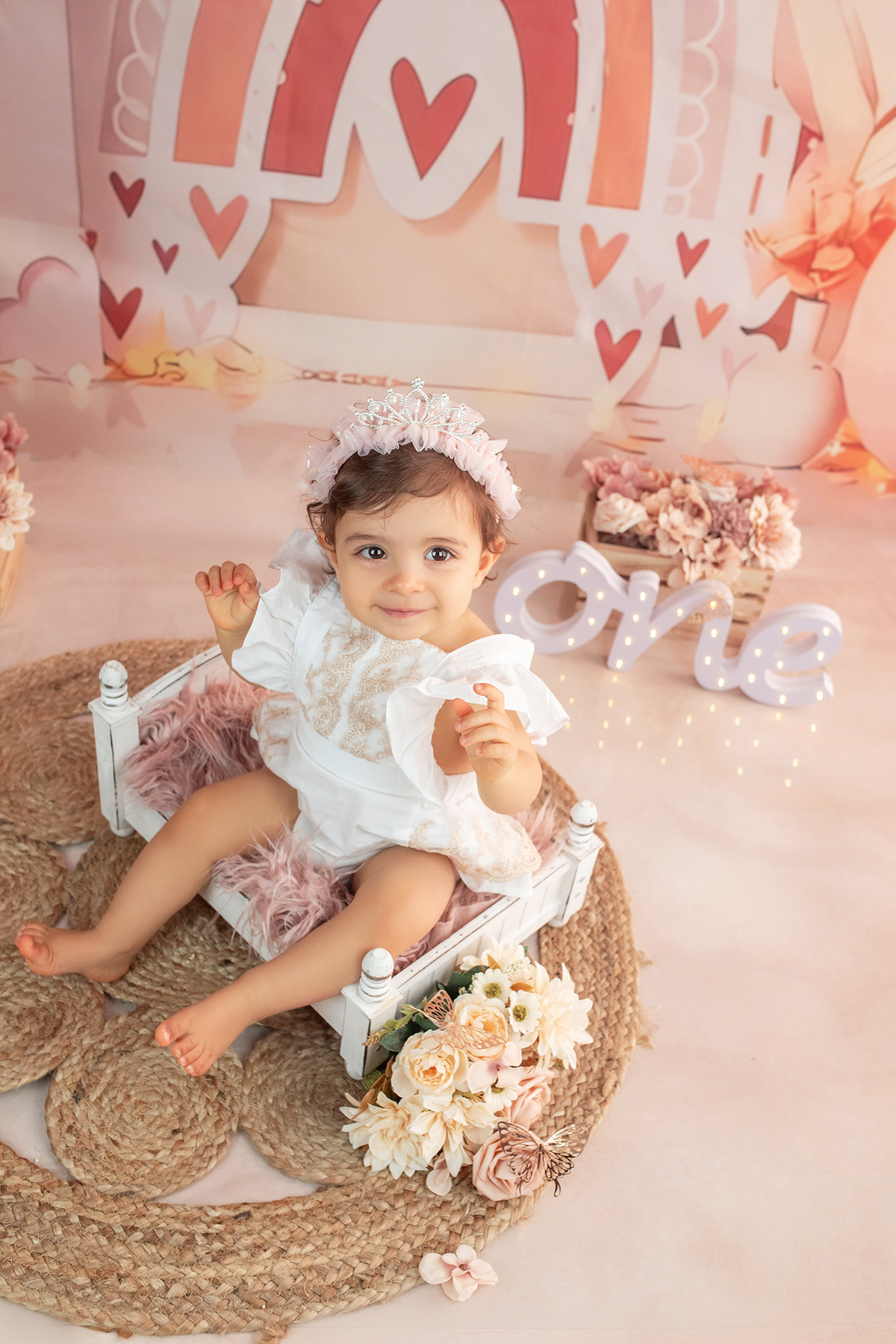 smash_the_cake_sessao_smash_the_cake_fotografia_smash_the_cake_primeiro_aniversario_bebe_sessao_aniversario_bebe_bolo_aniversario_bebe_cake_smash_baby_primeiro_ano_bebe_fotografia_aniversario_bebe_bebe_com_bolo_baby_cake_smash_sessao_1_ano_bebe_festa_prim
