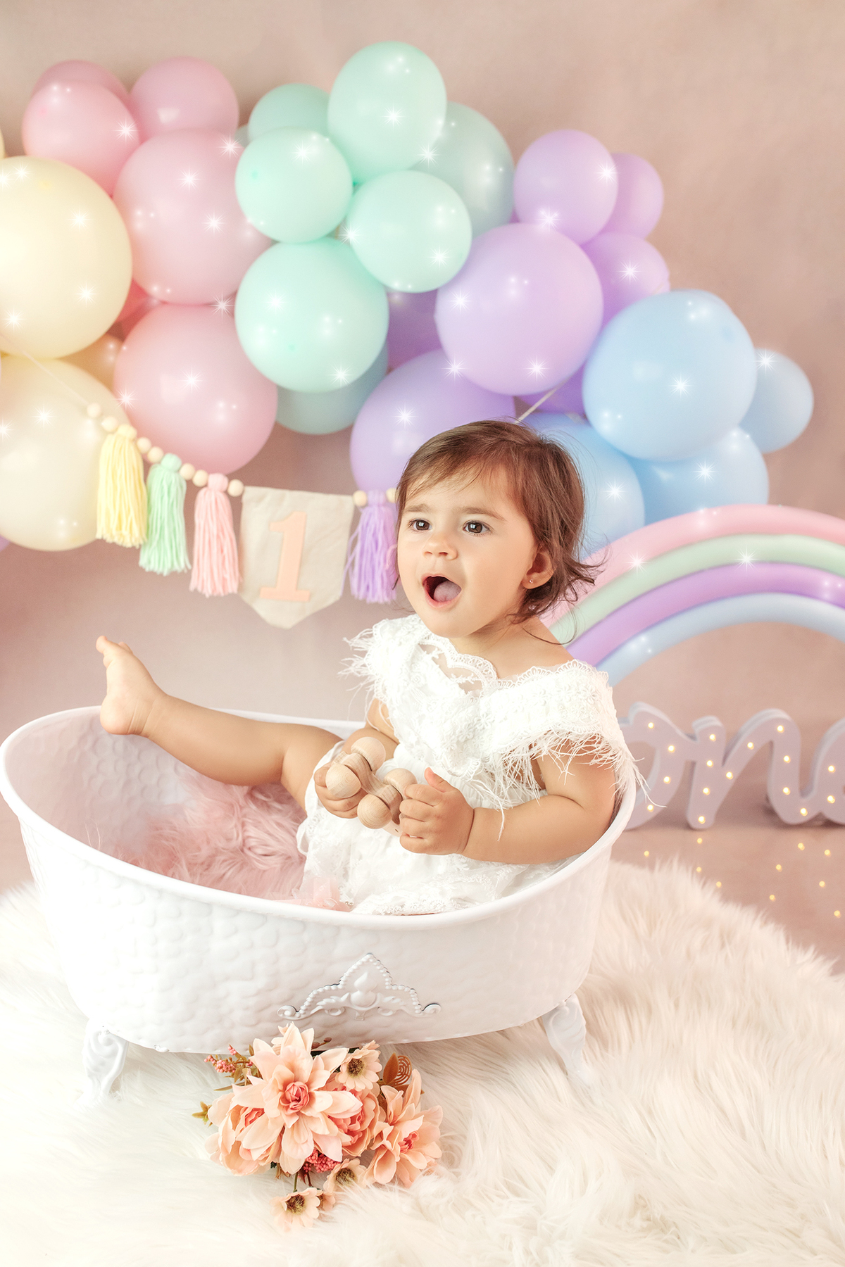 smash_the_cake_sessao_smash_the_cake_fotografia_smash_the_cake_primeiro_aniversario_bebe_sessao_aniversario_bebe_bolo_aniversario_bebe_cake_smash_baby_primeiro_ano_bebe_fotografia_aniversario_bebe_bebe_com_bolo_baby_cake_smash_sessao_1_ano_bebe_festa_prim