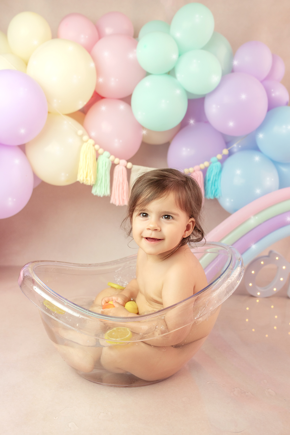 smash_the_cake_sessao_smash_the_cake_fotografia_smash_the_cake_primeiro_aniversario_bebe_sessao_aniversario_bebe_bolo_aniversario_bebe_cake_smash_baby_primeiro_ano_bebe_fotografia_aniversario_bebe_bebe_com_bolo_baby_cake_smash_sessao_1_ano_bebe_festa_prim