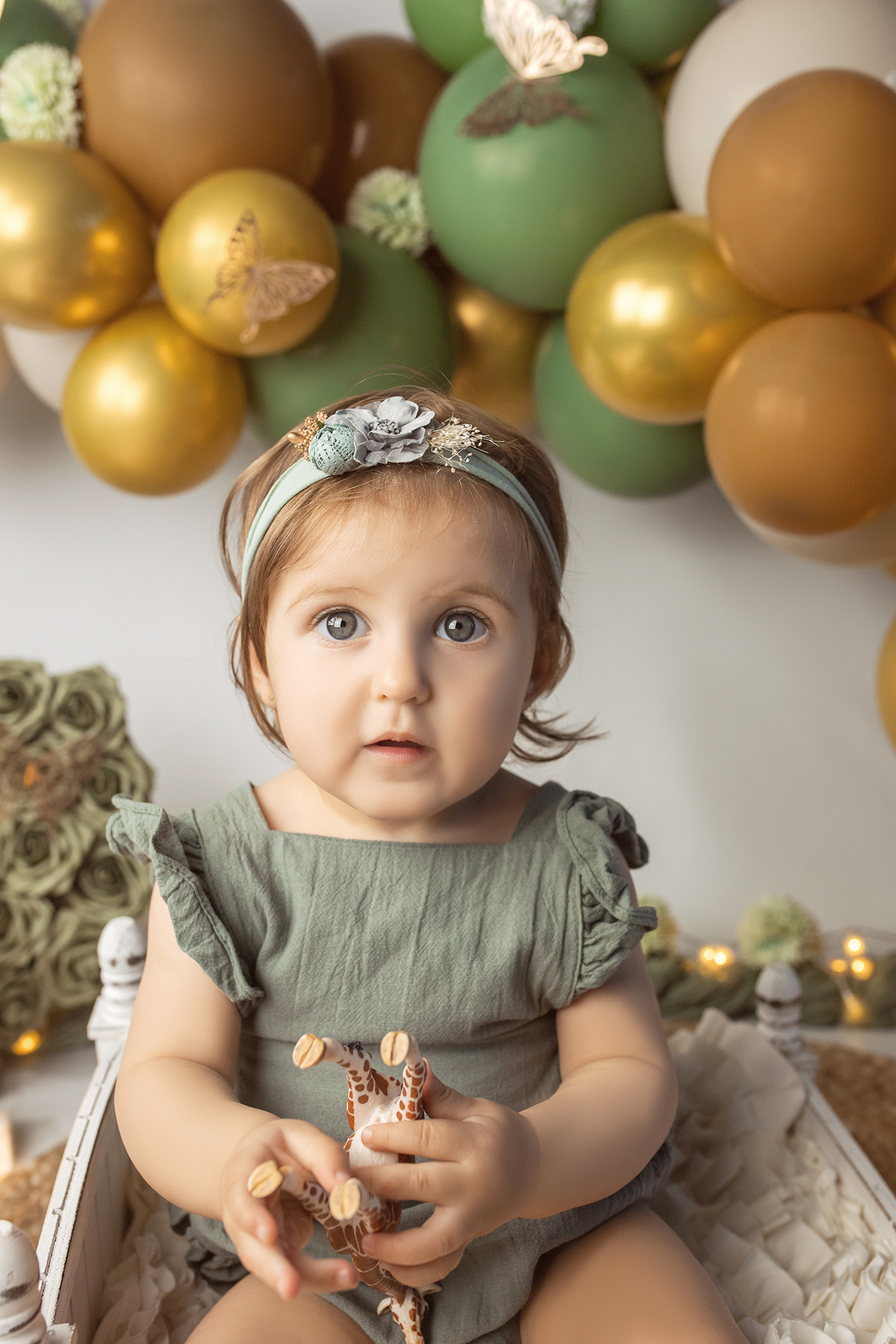 smash_the_cake_sessao_smash_the_cake_fotografia_smash_the_cake_primeiro_aniversario_bebe_sessao_aniversario_bebe_bolo_aniversario_bebe_cake_smash_baby_primeiro_ano_bebe_fotografia_aniversario_bebe_bebe_com_bolo_baby_cake_smash_sessao_1_ano_bebe_festa_prim