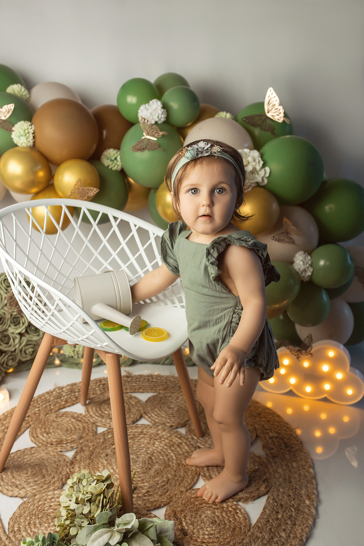 smash_the_cake_sessao_smash_the_cake_fotografia_smash_the_cake_primeiro_aniversario_bebe_sessao_aniversario_bebe_bolo_aniversario_bebe_cake_smash_baby_primeiro_ano_bebe_fotografia_aniversario_bebe_bebe_com_bolo_baby_cake_smash_sessao_1_ano_bebe_festa_prim