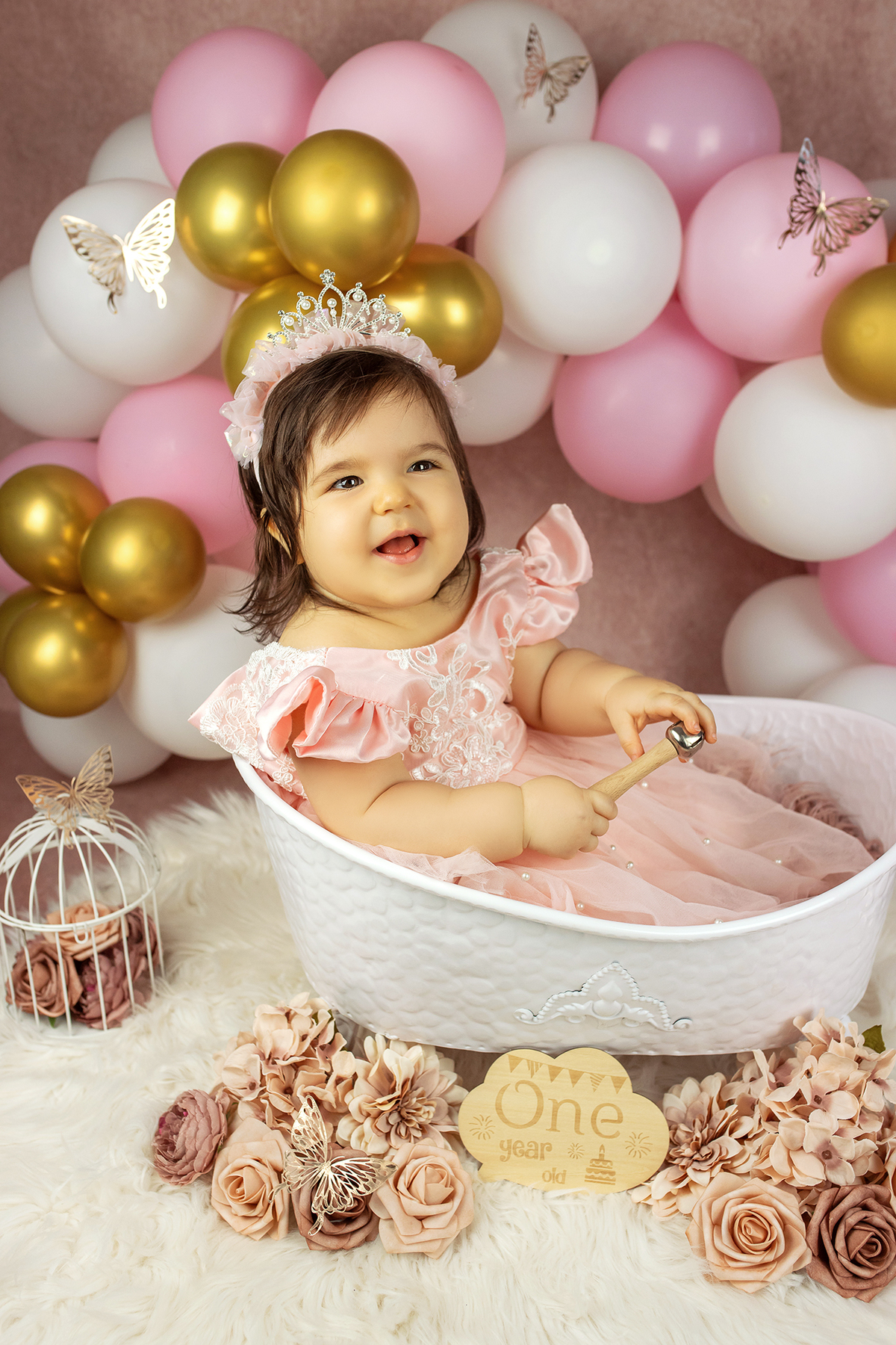 smash_the_cake_sessao_smash_the_cake_fotografia_smash_the_cake_primeiro_aniversario_bebe_sessao_aniversario_bebe_bolo_aniversario_bebe_cake_smash_baby_primeiro_ano_bebe_fotografia_aniversario_bebe_bebe_com_bolo_baby_cake_smash_sessao_1_ano_bebe_festa_prim