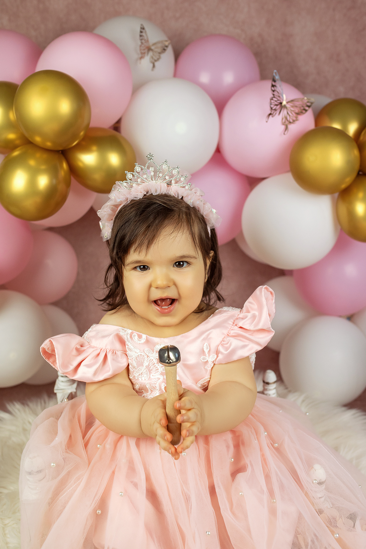 smash_the_cake_sessao_smash_the_cake_fotografia_smash_the_cake_primeiro_aniversario_bebe_sessao_aniversario_bebe_bolo_aniversario_bebe_cake_smash_baby_primeiro_ano_bebe_fotografia_aniversario_bebe_bebe_com_bolo_baby_cake_smash_sessao_1_ano_bebe_festa_prim