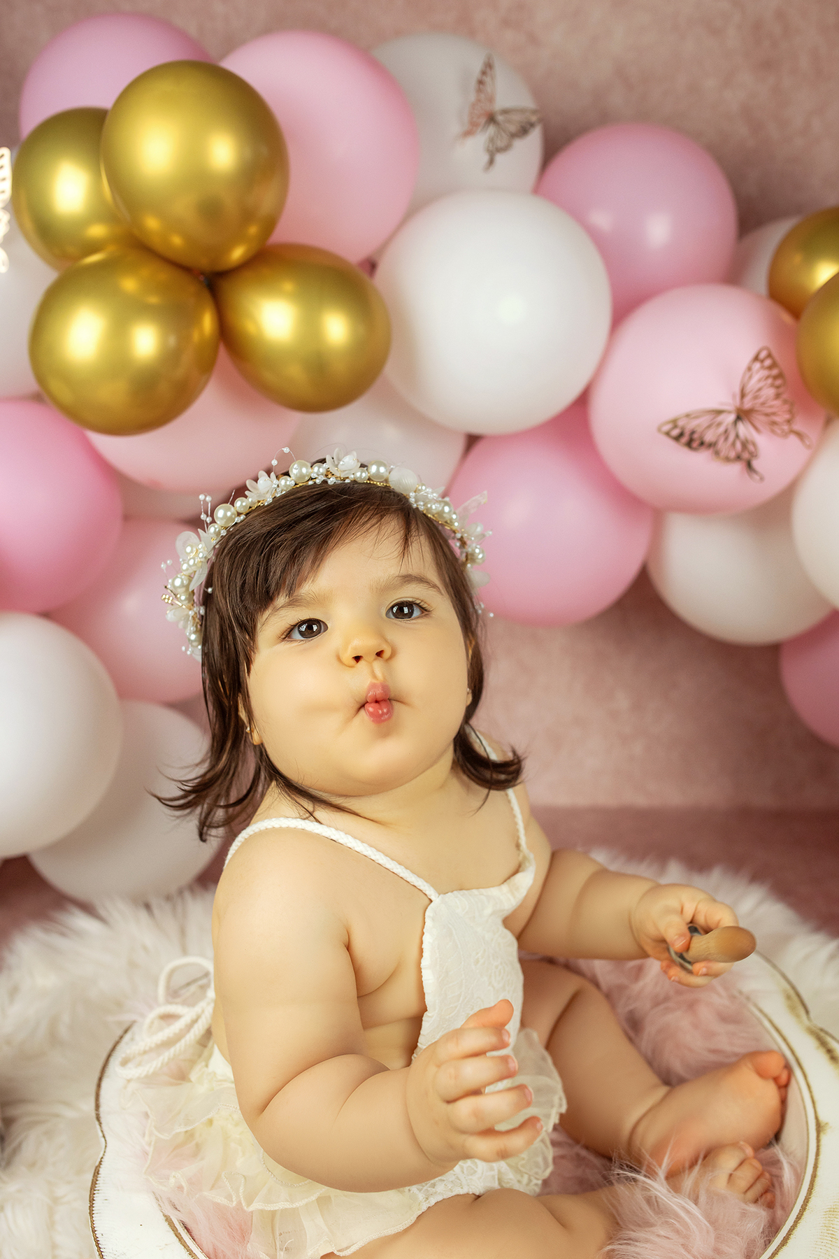 smash_the_cake_sessao_smash_the_cake_fotografia_smash_the_cake_primeiro_aniversario_bebe_sessao_aniversario_bebe_bolo_aniversario_bebe_cake_smash_baby_primeiro_ano_bebe_fotografia_aniversario_bebe_bebe_com_bolo_baby_cake_smash_sessao_1_ano_bebe_festa_prim