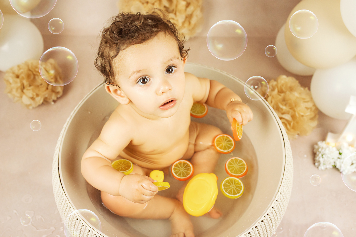 smash_the_cake_sessao_smash_the_cake_fotografia_smash_the_cake_primeiro_aniversario_bebe_sessao_aniversario_bebe_bolo_aniversario_bebe_cake_smash_baby_primeiro_ano_bebe_fotografia_aniversario_bebe_bebe_com_bolo_baby_cake_smash_sessao_1_ano_bebe_festa_prim