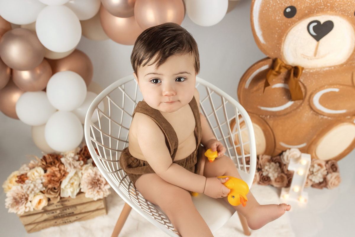 smash_the_cake_sessao_smash_the_cake_fotografia_smash_the_cake_primeiro_aniversario_bebe_sessao_aniversario_bebe_bolo_aniversario_bebe_cake_smash_baby_primeiro_ano_bebe_fotografia_aniversario_bebe_bebe_com_bolo_baby_cake_smash_sessao_1_ano_bebe_festa_prim