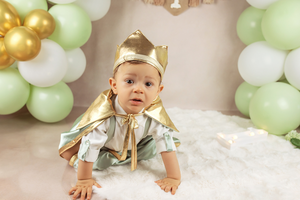 smash_the_cake_sessao_smash_the_cake_fotografia_smash_the_cake_primeiro_aniversario_bebe_sessao_aniversario_bebe_bolo_aniversario_bebe_cake_smash_baby_primeiro_ano_bebe_fotografia_aniversario_bebe_bebe_com_bolo_baby_cake_smash_sessao_1_ano_bebe_festa_prim