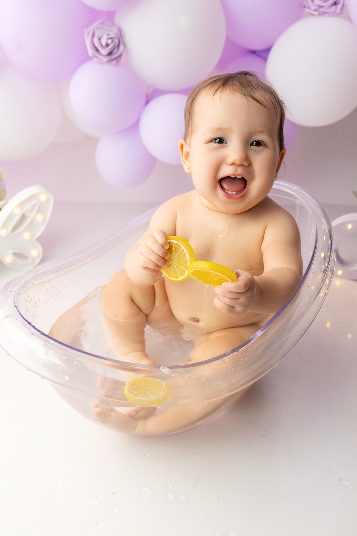 smash_the_cake_sessao_smash_the_cake_fotografia_smash_the_cake_primeiro_aniversario_bebe_sessao_aniversario_bebe_bolo_aniversario_bebe_cake_smash_baby_primeiro_ano_bebe_fotografia_aniversario_bebe_bebe_com_bolo_baby_cake_smash_sessao_1_ano_bebe_festa_prim