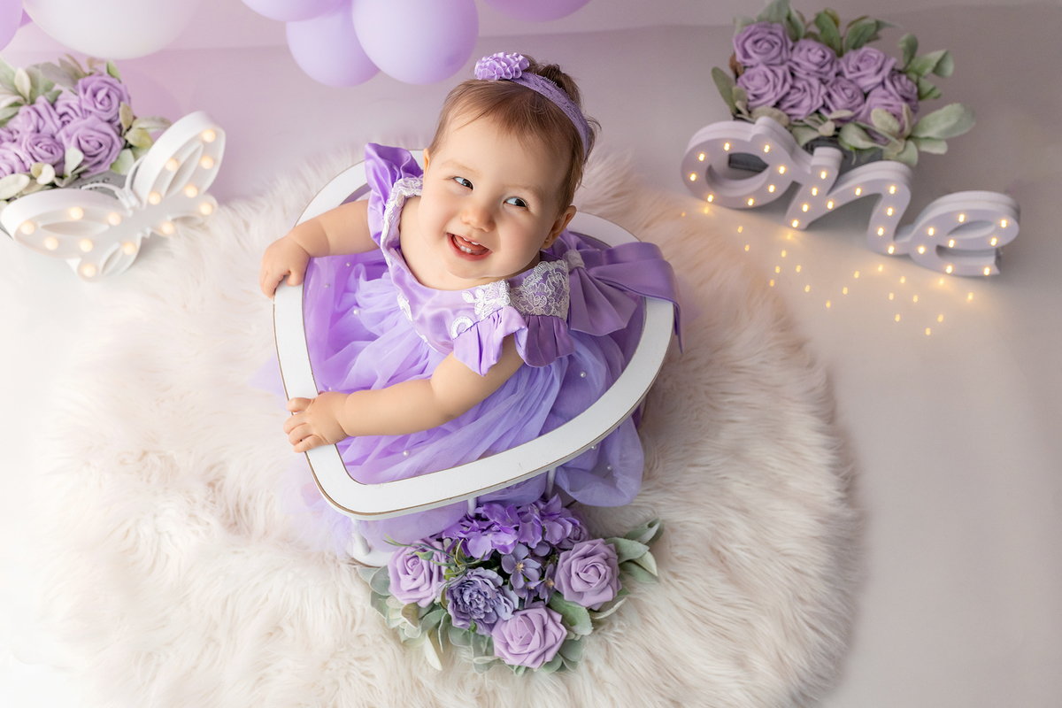 smash_the_cake_sessao_smash_the_cake_fotografia_smash_the_cake_primeiro_aniversario_bebe_sessao_aniversario_bebe_bolo_aniversario_bebe_cake_smash_baby_primeiro_ano_bebe_fotografia_aniversario_bebe_bebe_com_bolo_baby_cake_smash_sessao_1_ano_bebe_festa_prim