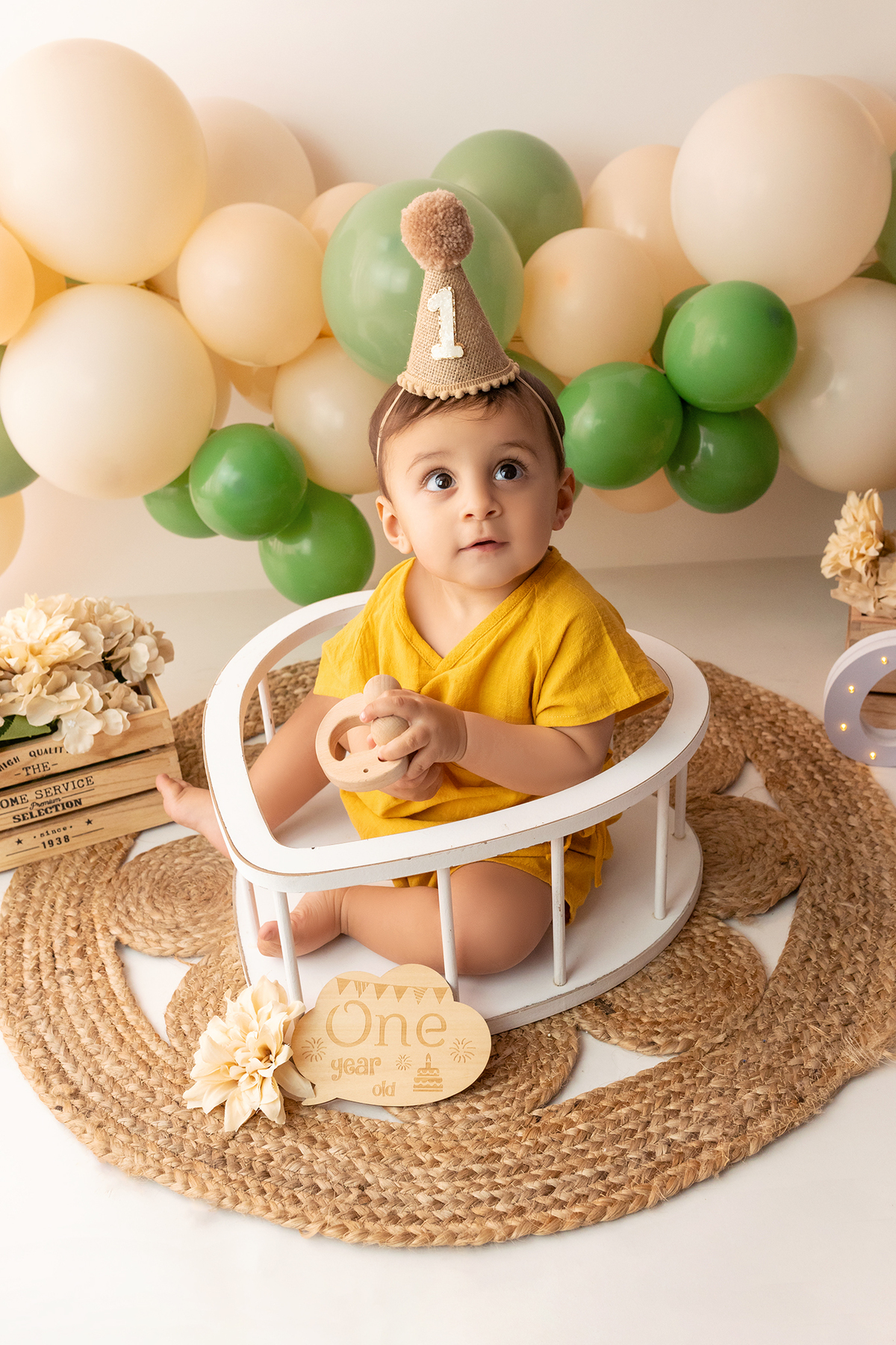 smash_the_cake_sessao_smash_the_cake_fotografia_smash_the_cake_primeiro_aniversario_bebe_sessao_aniversario_bebe_bolo_aniversario_bebe_cake_smash_baby_primeiro_ano_bebe_fotografia_aniversario_bebe_bebe_com_bolo_baby_cake_smash_sessao_1_ano_bebe_festa_prim