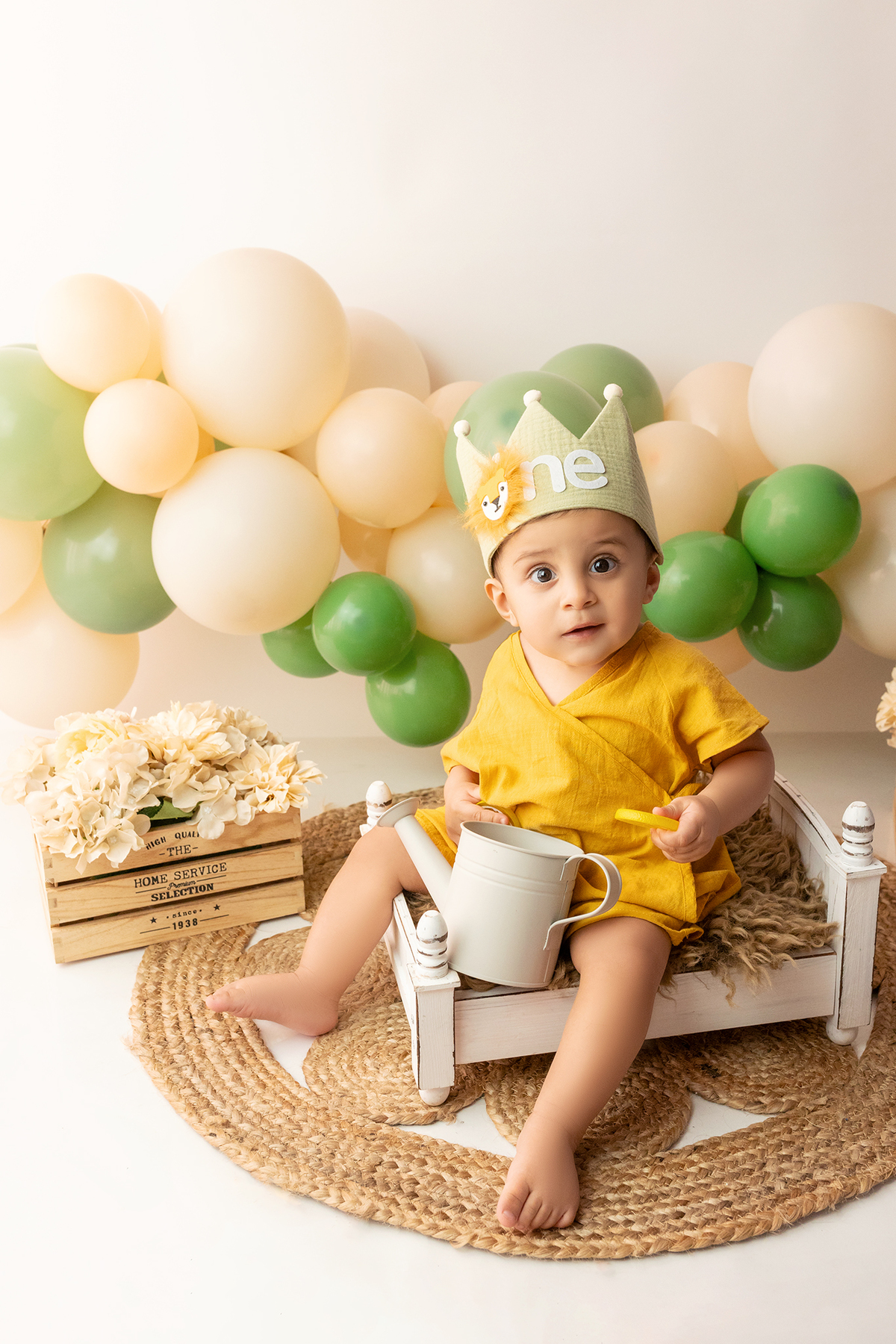 smash_the_cake_sessao_smash_the_cake_fotografia_smash_the_cake_primeiro_aniversario_bebe_sessao_aniversario_bebe_bolo_aniversario_bebe_cake_smash_baby_primeiro_ano_bebe_fotografia_aniversario_bebe_bebe_com_bolo_baby_cake_smash_sessao_1_ano_bebe_festa_prim