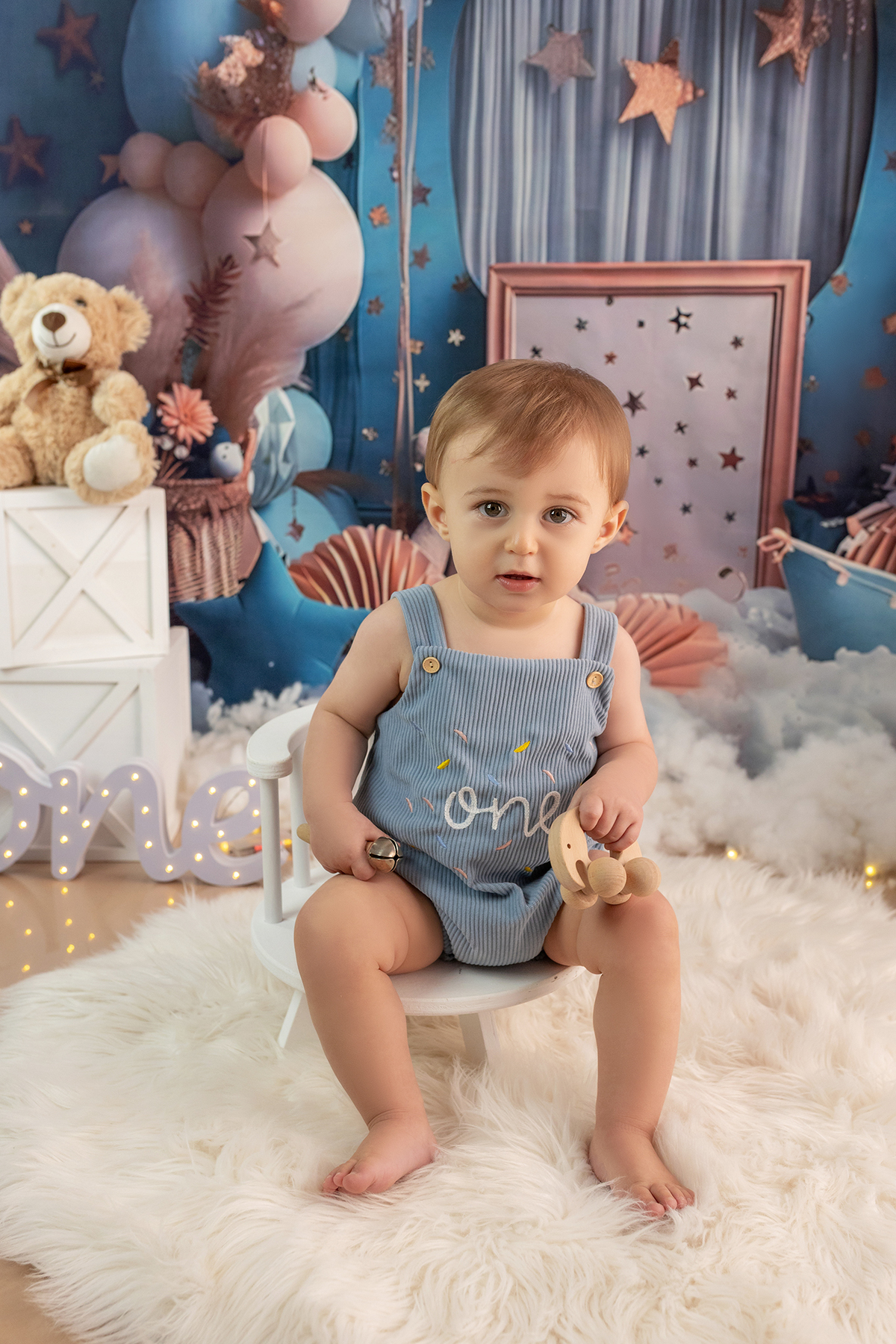 smash_the_cake_sessao_smash_the_cake_fotografia_smash_the_cake_primeiro_aniversario_bebe_sessao_aniversario_bebe_bolo_aniversario_bebe_cake_smash_baby_primeiro_ano_bebe_fotografia_aniversario_bebe_bebe_com_bolo_baby_cake_smash_sessao_1_ano_bebe_festa_prim