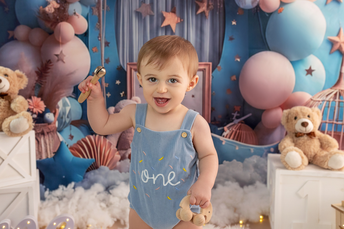 smash_the_cake_sessao_smash_the_cake_fotografia_smash_the_cake_primeiro_aniversario_bebe_sessao_aniversario_bebe_bolo_aniversario_bebe_cake_smash_baby_primeiro_ano_bebe_fotografia_aniversario_bebe_bebe_com_bolo_baby_cake_smash_sessao_1_ano_bebe_festa_prim