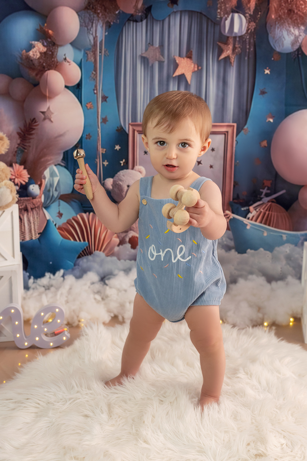 smash_the_cake_sessao_smash_the_cake_fotografia_smash_the_cake_primeiro_aniversario_bebe_sessao_aniversario_bebe_bolo_aniversario_bebe_cake_smash_baby_primeiro_ano_bebe_fotografia_aniversario_bebe_bebe_com_bolo_baby_cake_smash_sessao_1_ano_bebe_festa_prim