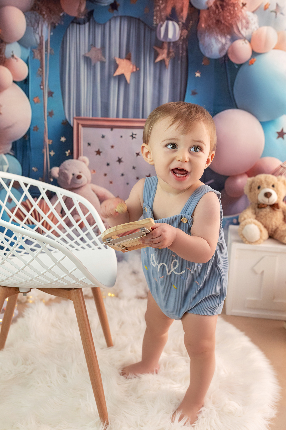 smash_the_cake_sessao_smash_the_cake_fotografia_smash_the_cake_primeiro_aniversario_bebe_sessao_aniversario_bebe_bolo_aniversario_bebe_cake_smash_baby_primeiro_ano_bebe_fotografia_aniversario_bebe_bebe_com_bolo_baby_cake_smash_sessao_1_ano_bebe_festa_prim