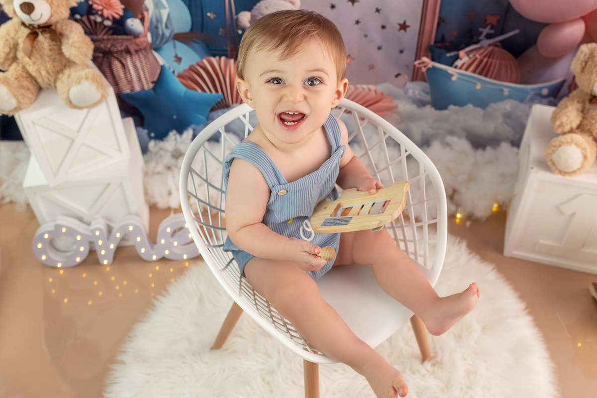 smash_the_cake_sessao_smash_the_cake_fotografia_smash_the_cake_primeiro_aniversario_bebe_sessao_aniversario_bebe_bolo_aniversario_bebe_cake_smash_baby_primeiro_ano_bebe_fotografia_aniversario_bebe_bebe_com_bolo_baby_cake_smash_sessao_1_ano_bebe_festa_prim