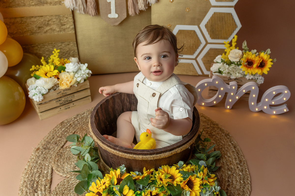 aniversario_1_ano festa_1_ano primeiro_aniversario smash_the_cake ensaio_smash_the_cake sessao_1_ano fotos_1_ano fotografia_bebe fotografia_infantil festa_infantil decoracao_1_ano bolo_1_ano ideias_1_ano fotografo_bebe fotografo_infantil_madeira