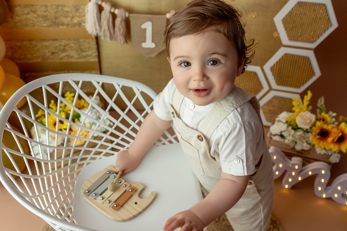 aniversario_1_ano festa_1_ano primeiro_aniversario smash_the_cake ensaio_smash_the_cake sessao_1_ano fotos_1_ano fotografia_bebe fotografia_infantil festa_infantil decoracao_1_ano bolo_1_ano ideias_1_ano fotografo_bebe fotografo_infantil_madeira