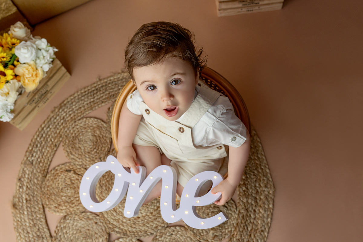 aniversario_1_ano festa_1_ano primeiro_aniversario smash_the_cake ensaio_smash_the_cake sessao_1_ano fotos_1_ano fotografia_bebe fotografia_infantil festa_infantil decoracao_1_ano bolo_1_ano ideias_1_ano fotografo_bebe fotografo_infantil_madeira