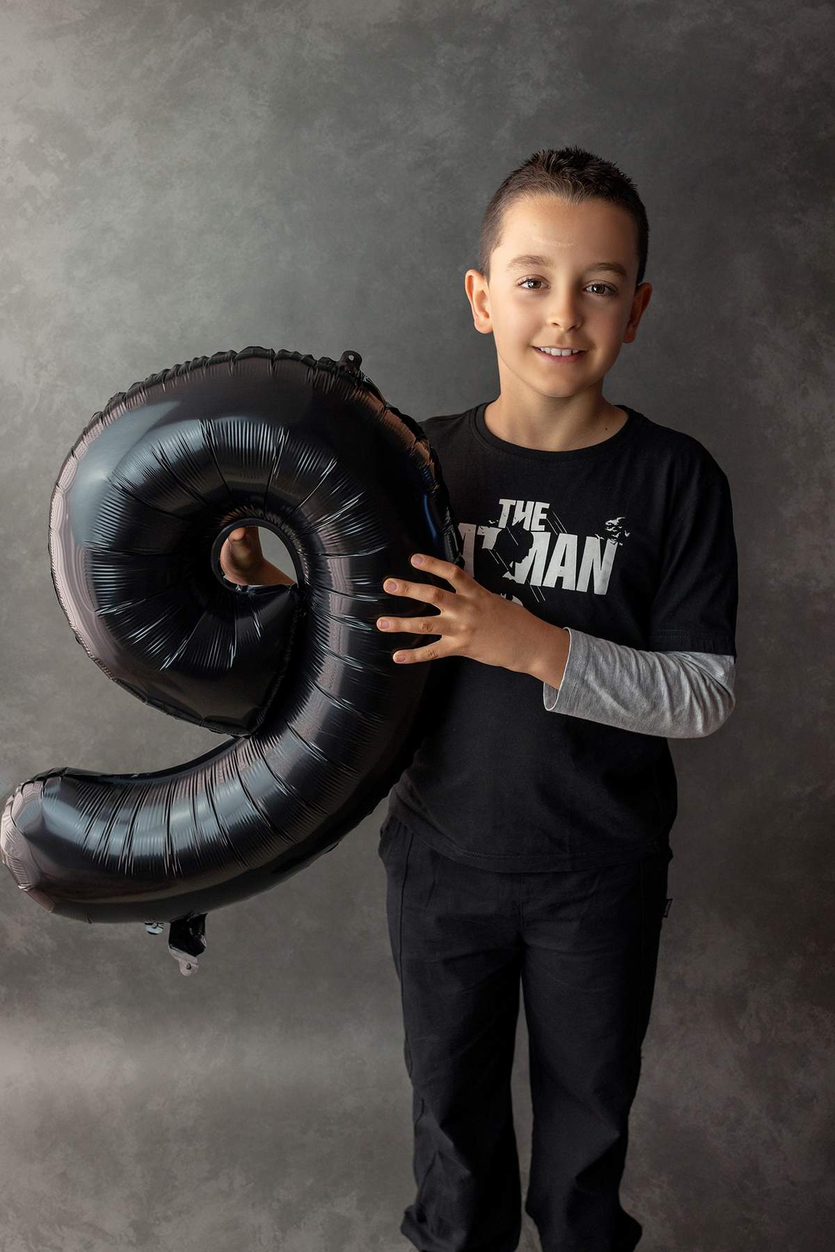 aniversario_9_anos festa_9_anos festa_infantil primeiro_aniversario_9anos fotos_9_anos sessao_9_anos fotografia_infantil fotografia_crianca ensaio_infantil festa_tematica decoracao_festa_9anos bolo_9_anos ideias_festa_9anos fotografo_infantil fotografo_po