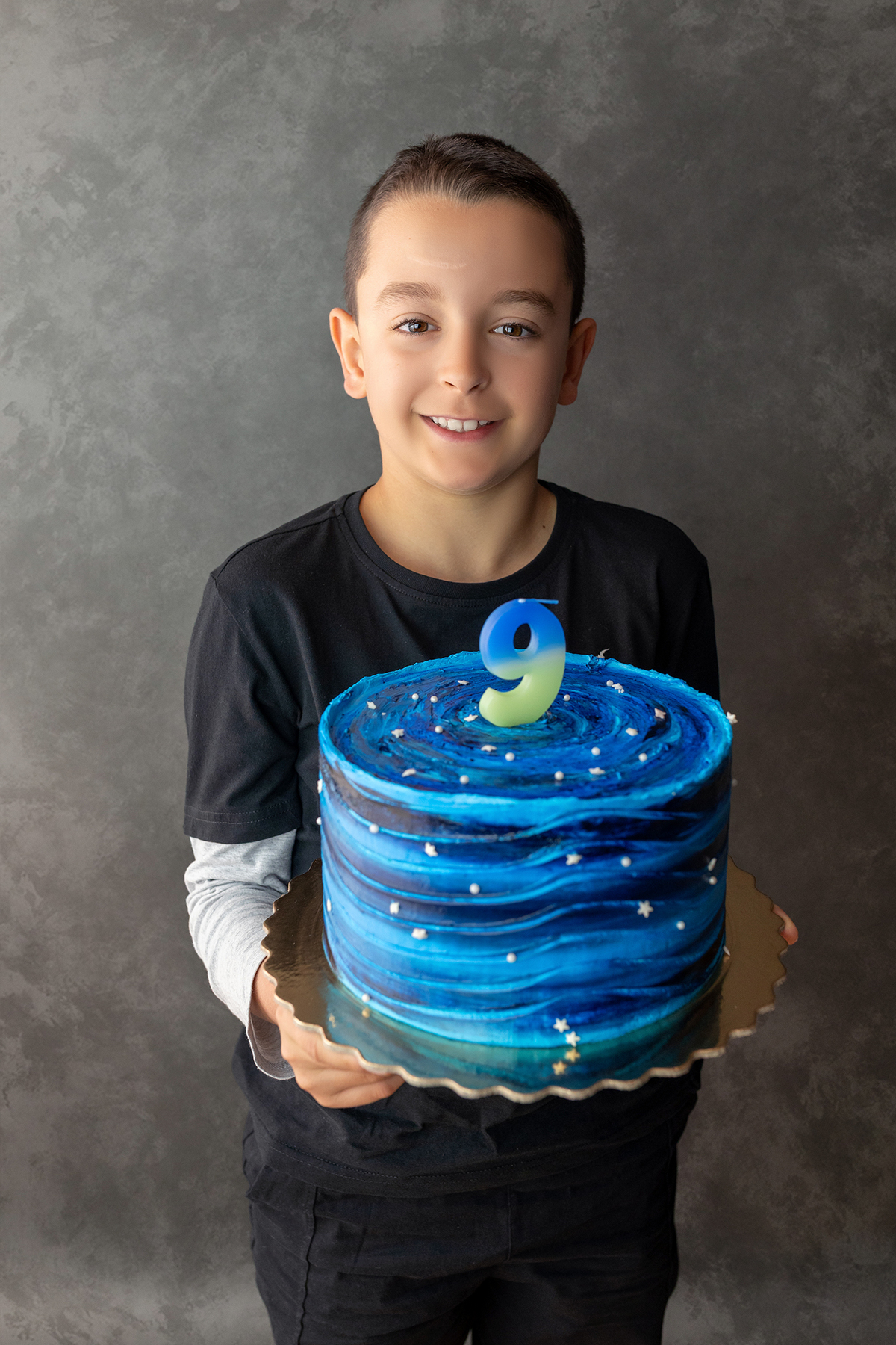 aniversario_9_anos festa_9_anos festa_infantil primeiro_aniversario_9anos fotos_9_anos sessao_9_anos fotografia_infantil fotografia_crianca ensaio_infantil festa_tematica decoracao_festa_9anos bolo_9_anos ideias_festa_9anos fotografo_infantil fotografo_po