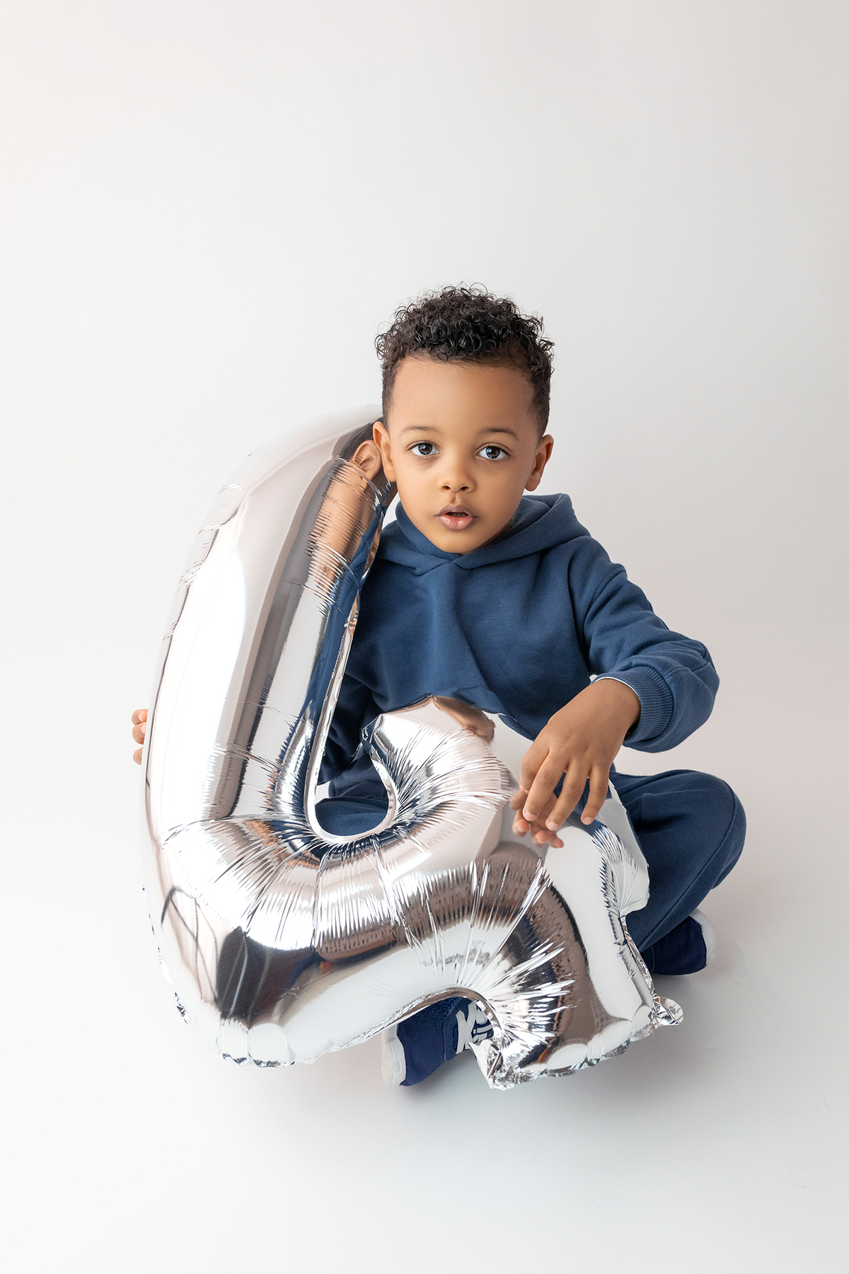 aniversario_4_anos festa_4_anos fotos_4_anos sessao_4_anos fotografia_infantil fotografia_crianca ensaio_infantil festa_infantil festa_crianca decoracao_festa_4anos bolo_4_anos ideias_festa_4anos aniversario_crianca momentos_unicos criancas_felizes festas