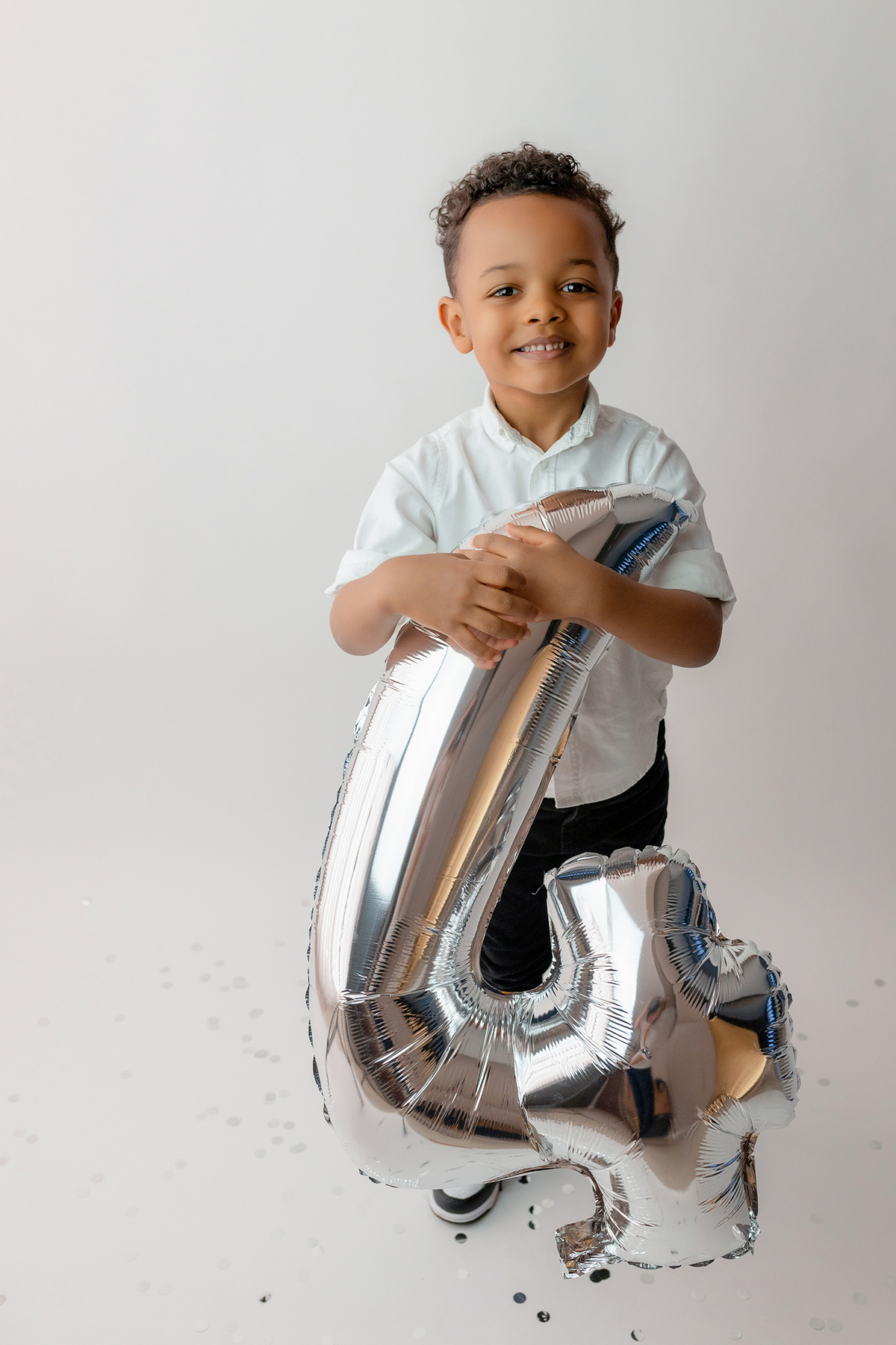 aniversario_4_anos festa_4_anos fotos_4_anos sessao_4_anos fotografia_infantil fotografia_crianca ensaio_infantil festa_infantil festa_crianca decoracao_festa_4anos bolo_4_anos ideias_festa_4anos aniversario_crianca momentos_unicos criancas_felizes festas