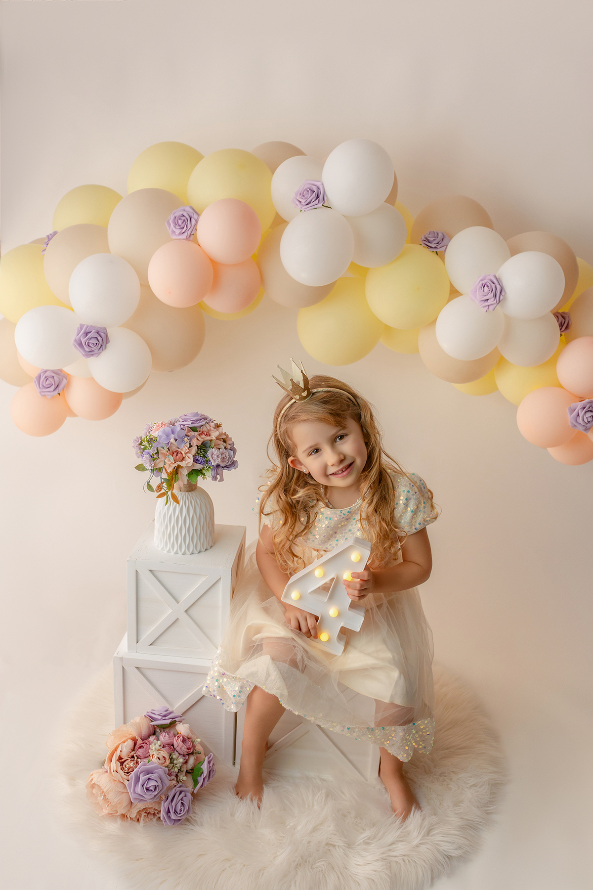 aniversario_4_anos festa_4_anos fotos_4_anos sessao_4_anos fotografia_infantil fotografia_crianca ensaio_infantil festa_infantil festa_crianca decoracao_festa_4anos bolo_4_anos ideias_festa_4anos aniversario_crianca momentos_unicos criancas_felizes festas