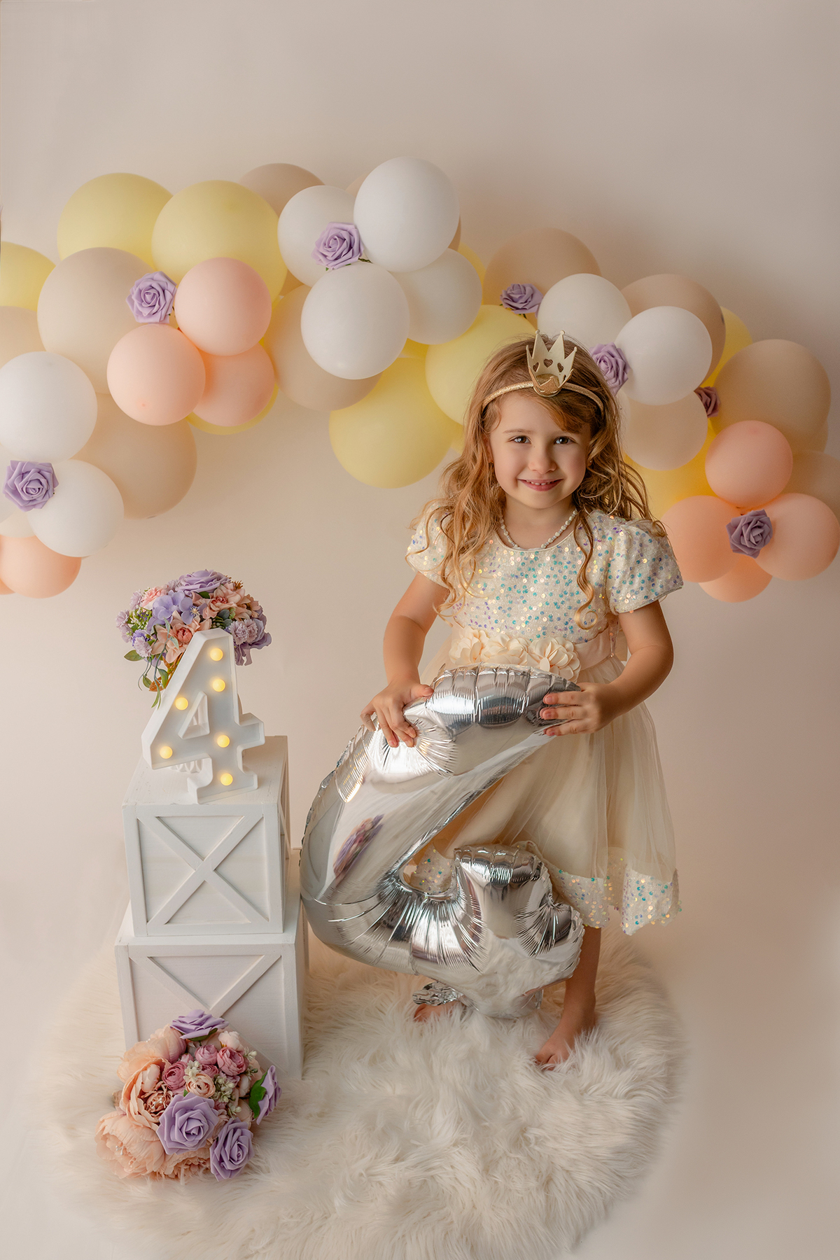 aniversario_4_anos festa_4_anos fotos_4_anos sessao_4_anos fotografia_infantil fotografia_crianca ensaio_infantil festa_infantil festa_crianca decoracao_festa_4anos bolo_4_anos ideias_festa_4anos aniversario_crianca momentos_unicos criancas_felizes festas