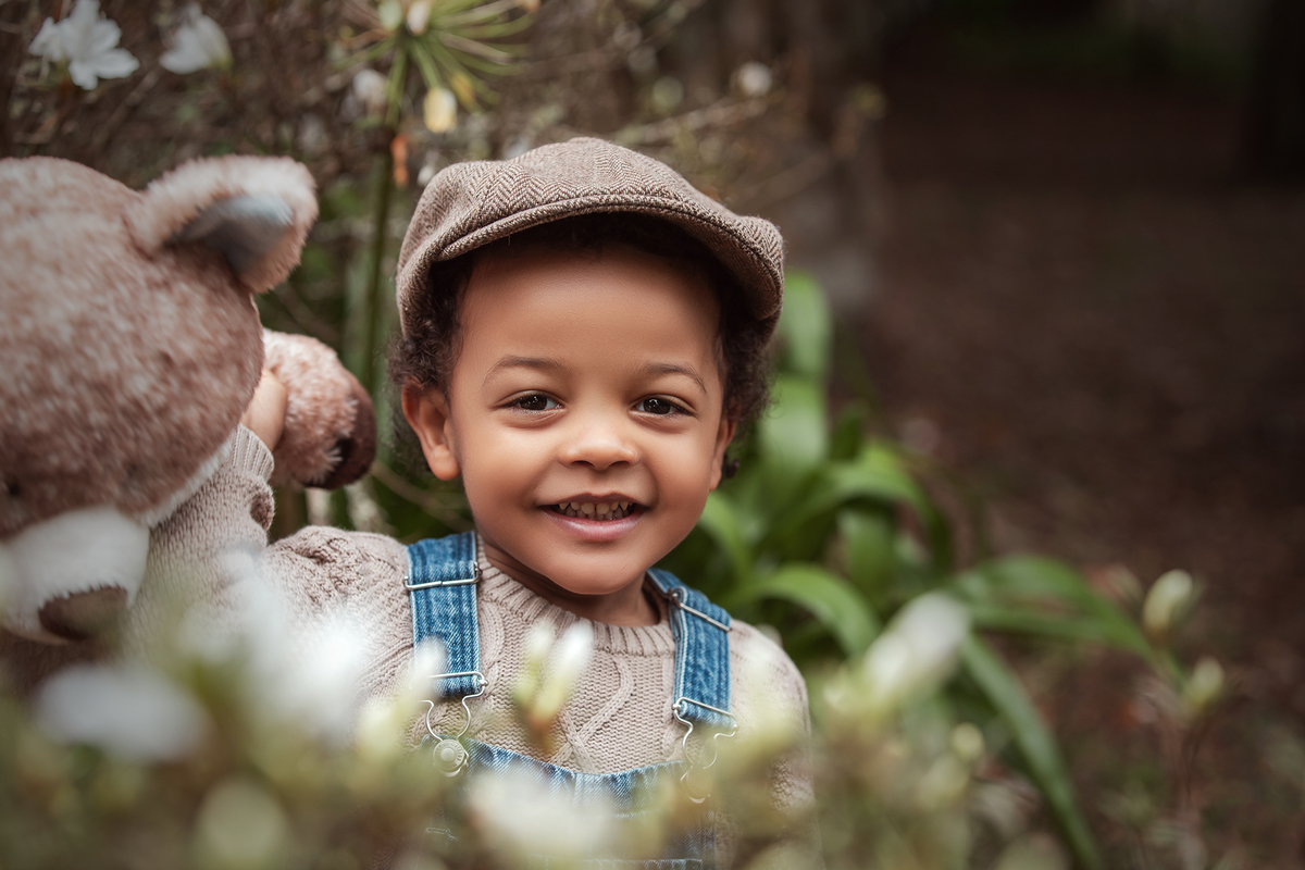 aniversario_3_anos sessao_3_anos sessao_externa fotos_3_anos fotografia_infantil fotografia_crianca ensaio_infantil menino_3_anos fotos_ao_ar_livre natureza brincadeira aventura curiosidade energia diversao momentos_unicos criancas_felizes espontaneidade 
