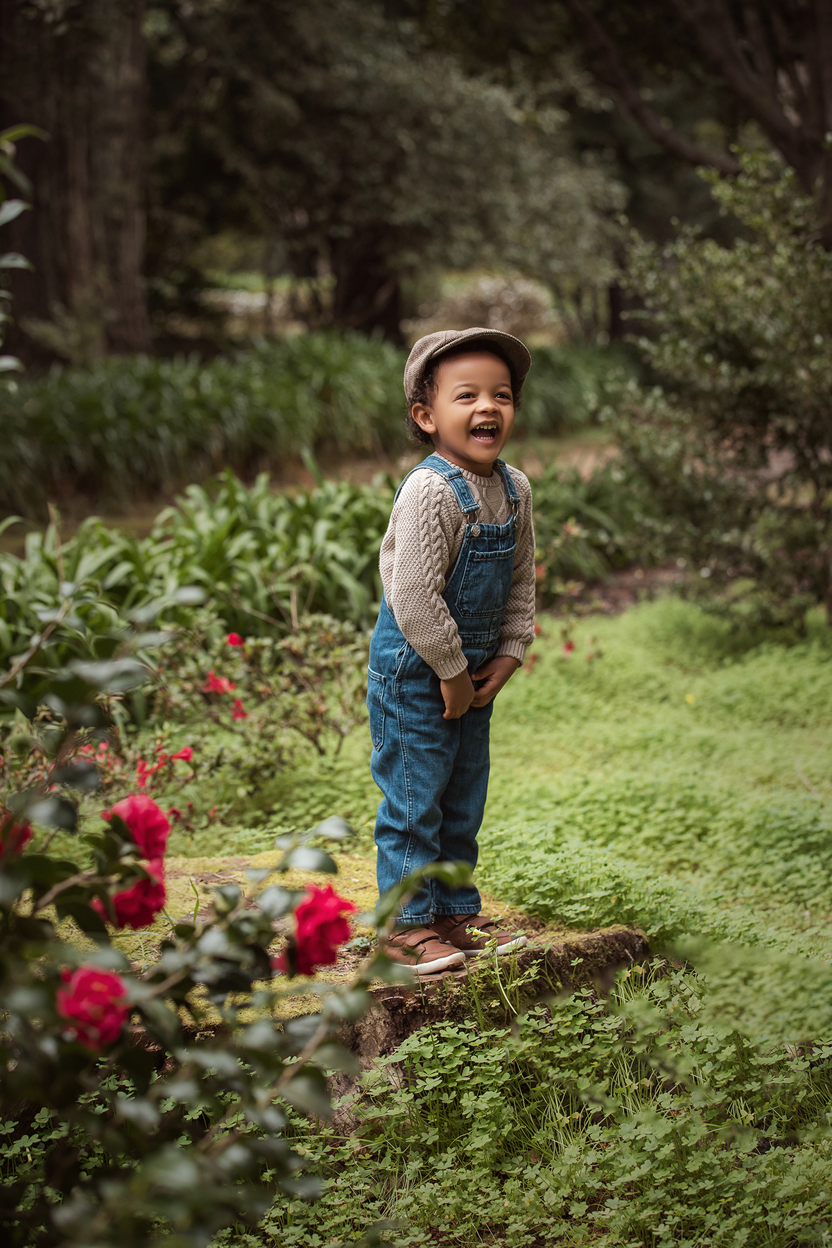 aniversario_3_anos sessao_3_anos sessao_externa fotos_3_anos fotografia_infantil fotografia_crianca ensaio_infantil menino_3_anos fotos_ao_ar_livre natureza brincadeira aventura curiosidade energia diversao momentos_unicos criancas_felizes espontaneidade 