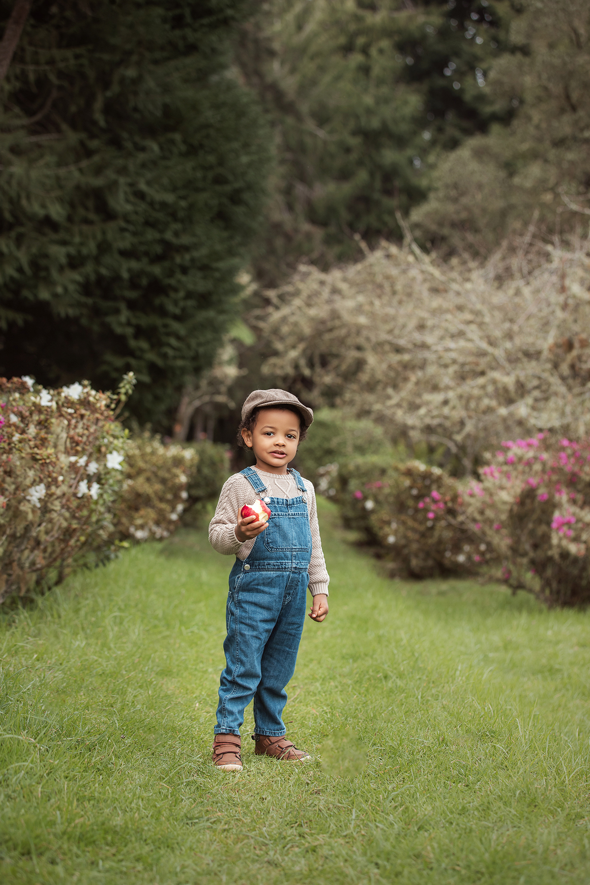 aniversario_3_anos sessao_3_anos sessao_externa fotos_3_anos fotografia_infantil fotografia_crianca ensaio_infantil menino_3_anos fotos_ao_ar_livre natureza brincadeira aventura curiosidade energia diversao momentos_unicos criancas_felizes espontaneidade 