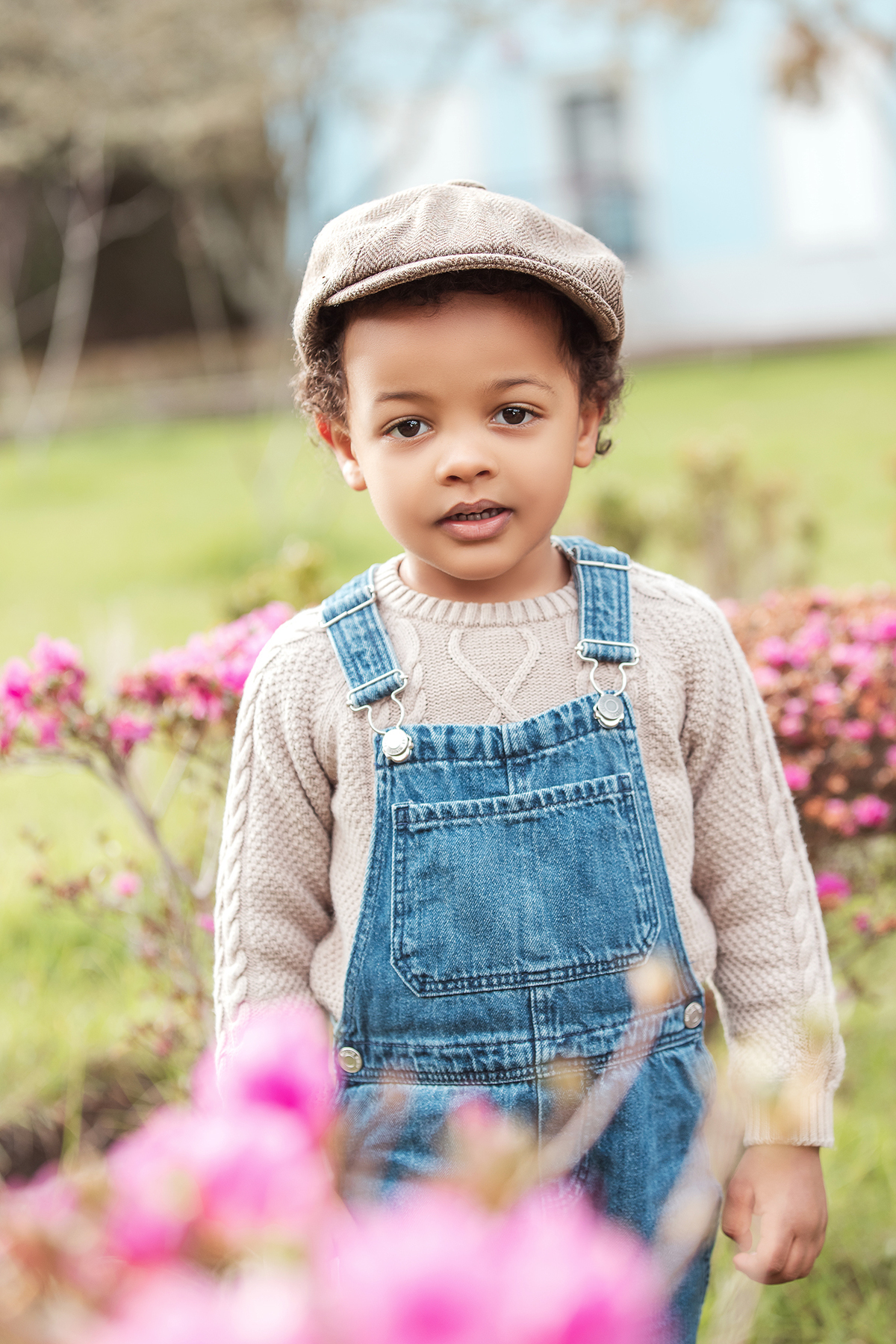 aniversario_3_anos sessao_3_anos sessao_externa fotos_3_anos fotografia_infantil fotografia_crianca ensaio_infantil menino_3_anos fotos_ao_ar_livre natureza brincadeira aventura curiosidade energia diversao momentos_unicos criancas_felizes espontaneidade 