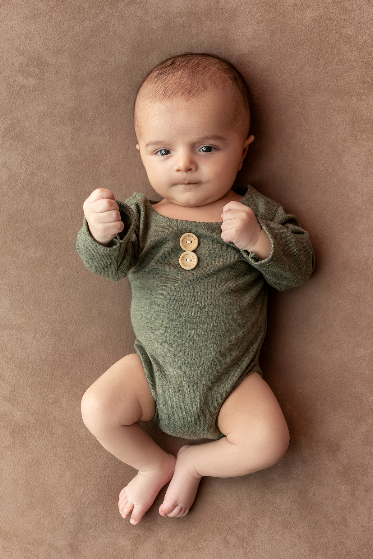 acompanhamento_mensal_fotografia_infantil_fotografia_bebe_ensaio_infantil_crescimento_bebe_primeiro_ano_estudio_fotografico_luz_estudio_maternidade_memorias_familia_criancas_felizes_espontaneidade_momentos_unicos_amor_familia