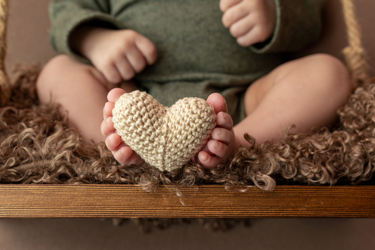 acompanhamento_mensal_fotografia_infantil_fotografia_bebe_ensaio_infantil_crescimento_bebe_primeiro_ano_estudio_fotografico_luz_estudio_maternidade_memorias_familia_criancas_felizes_espontaneidade_momentos_unicos_amor_familia