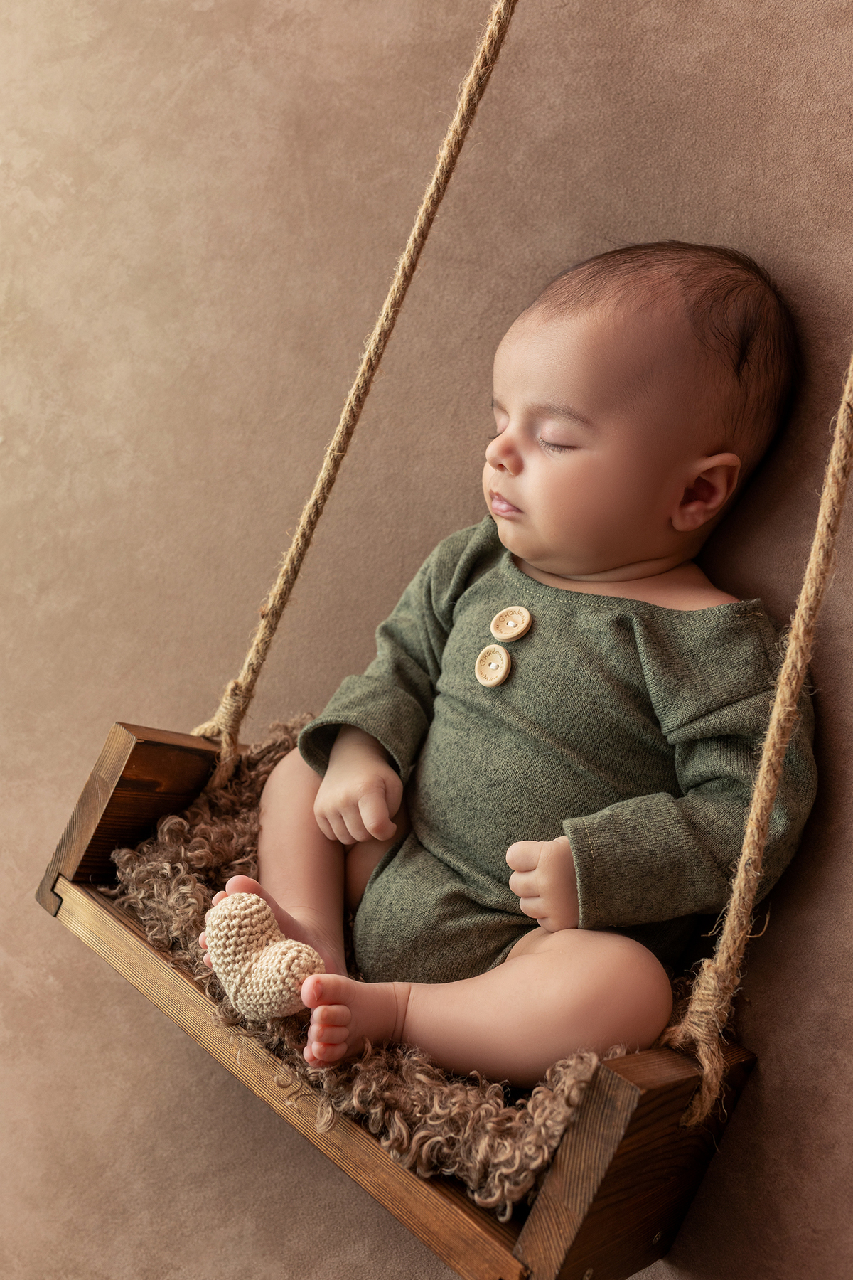 acompanhamento_mensal_fotografia_infantil_fotografia_bebe_ensaio_infantil_crescimento_bebe_primeiro_ano_estudio_fotografico_luz_estudio_maternidade_memorias_familia_criancas_felizes_espontaneidade_momentos_unicos_amor_familia