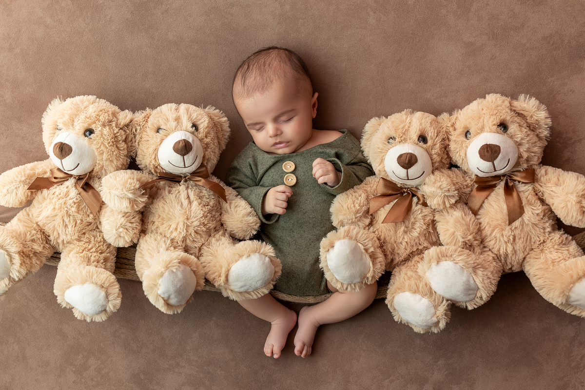 acompanhamento_mensal_fotografia_infantil_fotografia_bebe_ensaio_infantil_crescimento_bebe_primeiro_ano_estudio_fotografico_luz_estudio_maternidade_memorias_familia_criancas_felizes_espontaneidade_momentos_unicos_amor_familia