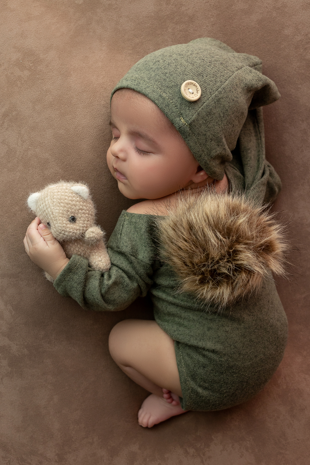 acompanhamento_mensal_fotografia_infantil_fotografia_bebe_ensaio_infantil_crescimento_bebe_primeiro_ano_estudio_fotografico_luz_estudio_maternidade_memorias_familia_criancas_felizes_espontaneidade_momentos_unicos_amor_familia