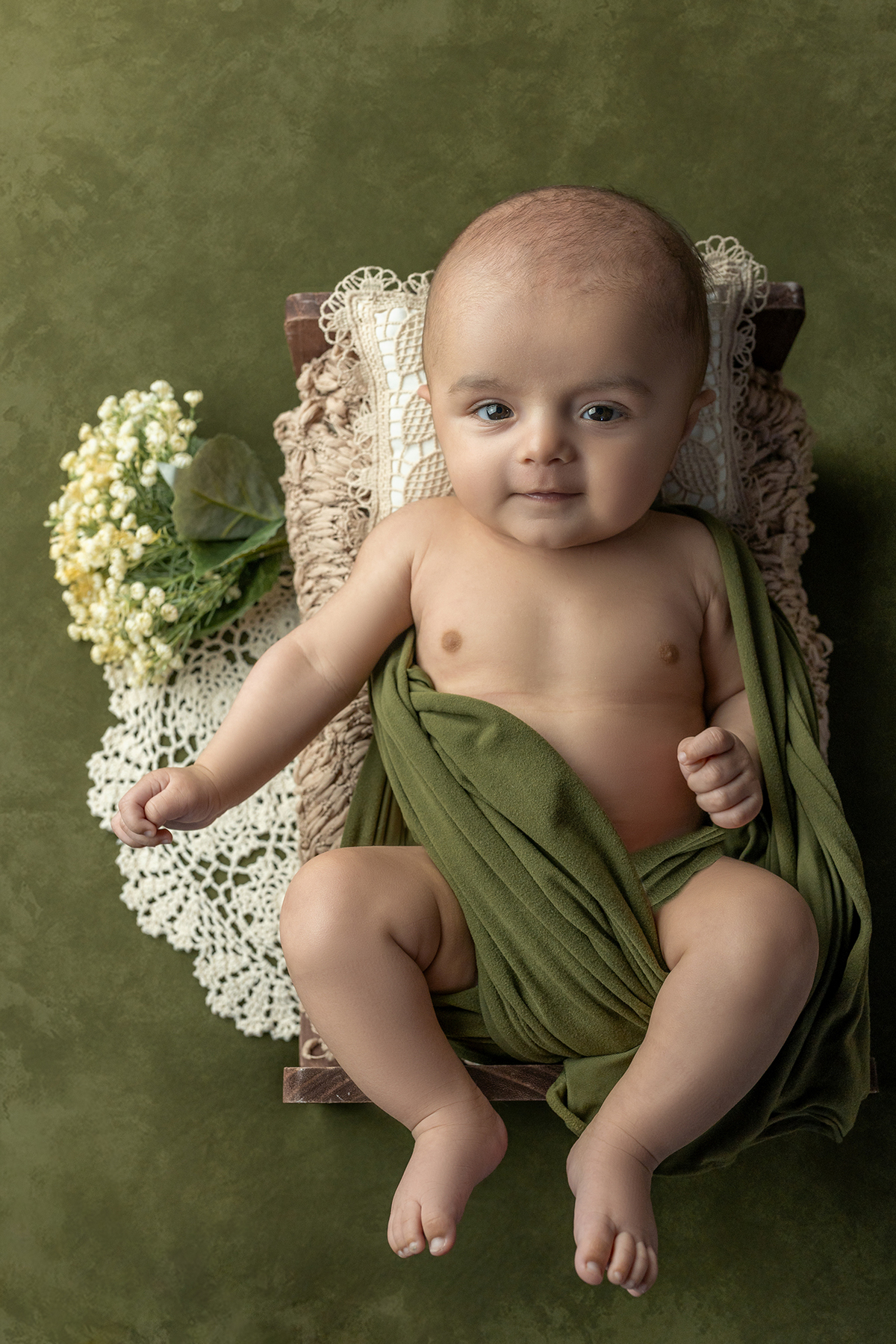 acompanhamento_mensal_fotografia_infantil_fotografia_bebe_ensaio_infantil_crescimento_bebe_primeiro_ano_estudio_fotografico_luz_estudio_maternidade_memorias_familia_criancas_felizes_espontaneidade_momentos_unicos_amor_familia