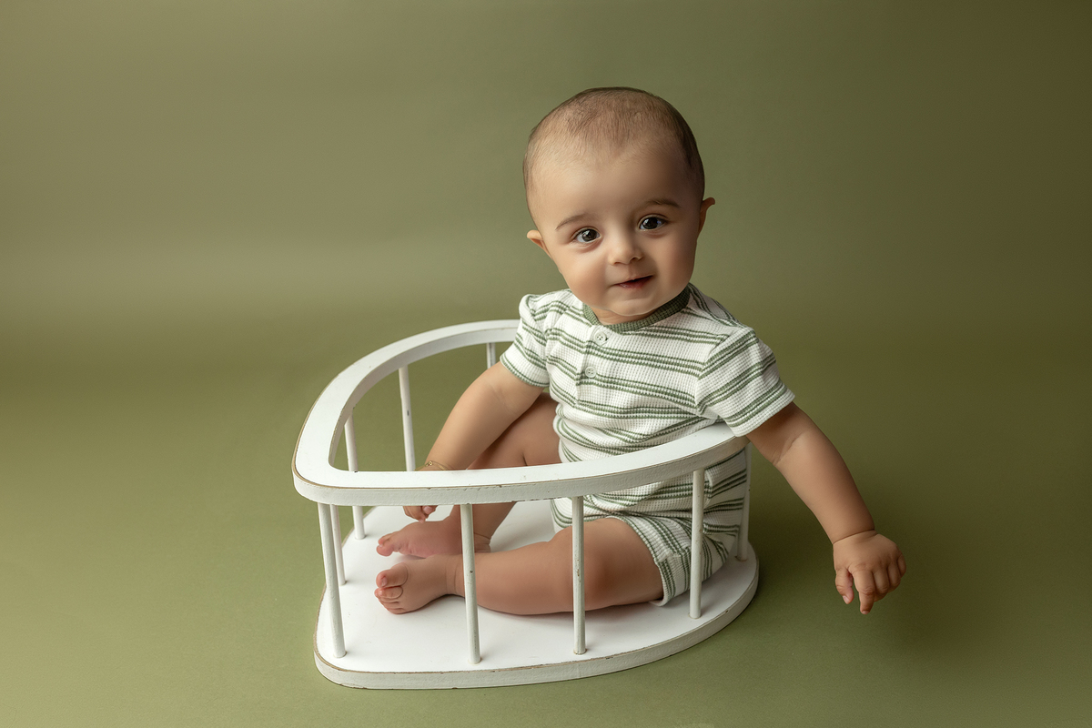 acompanhamento_mensal_fotografia_infantil_fotografia_bebe_ensaio_infantil_crescimento_bebe_primeiro_ano_estudio_fotografico_luz_estudio_maternidade_memorias_familia_criancas_felizes_espontaneidade_momentos_unicos_amor_familia