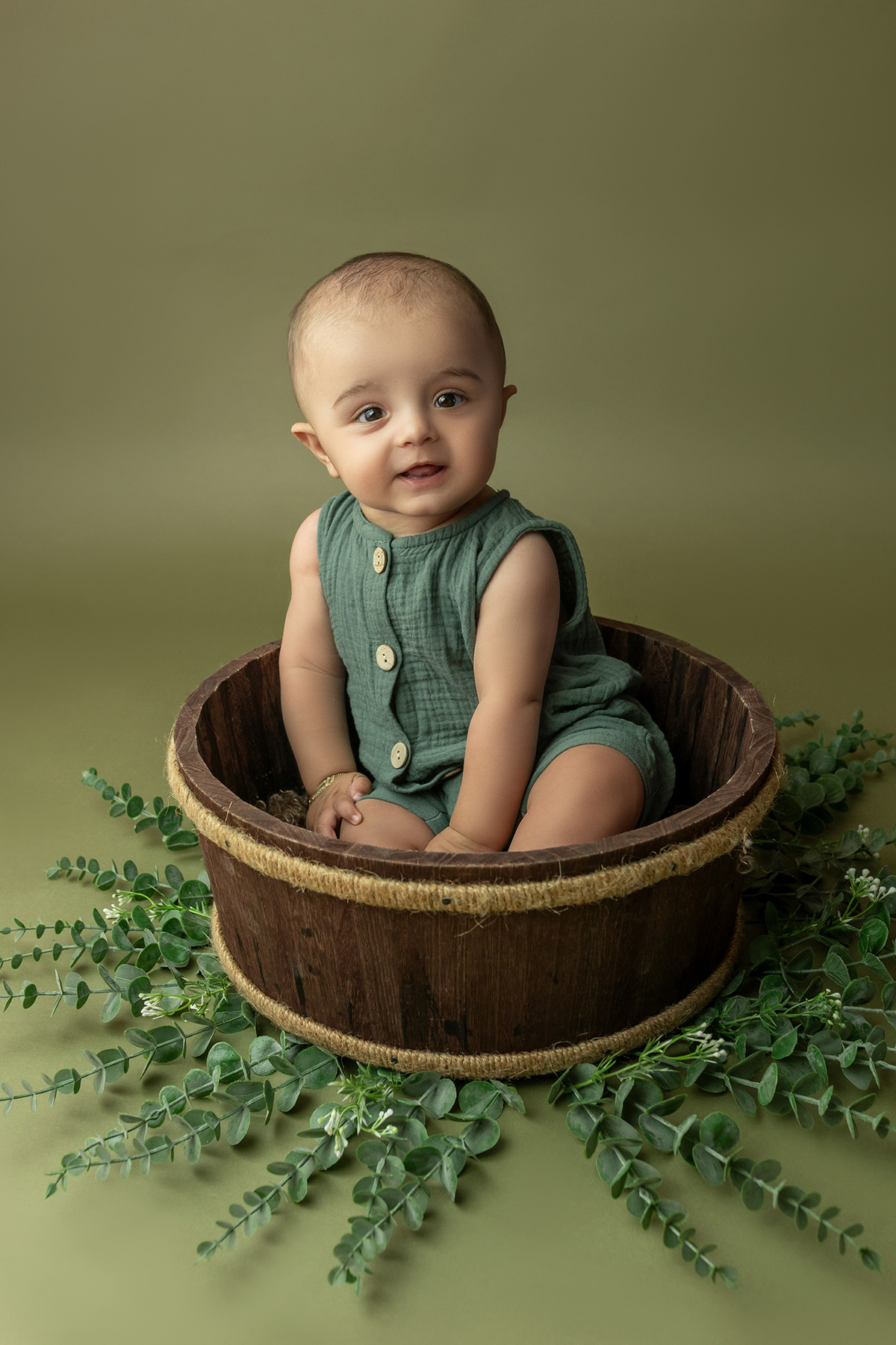 acompanhamento_mensal_fotografia_infantil_fotografia_bebe_ensaio_infantil_crescimento_bebe_primeiro_ano_estudio_fotografico_luz_estudio_maternidade_memorias_familia_criancas_felizes_espontaneidade_momentos_unicos_amor_familia