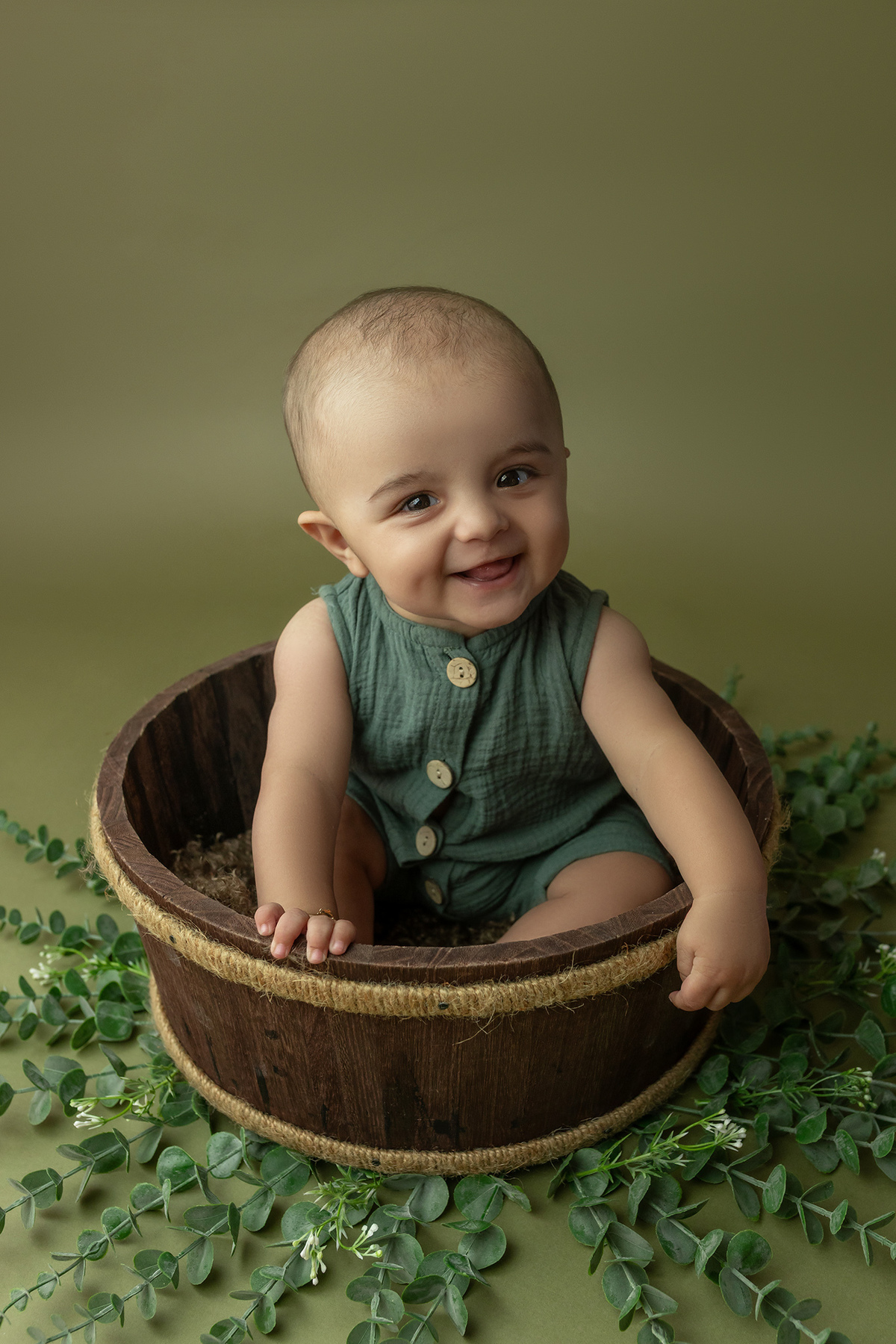 acompanhamento_mensal_fotografia_infantil_fotografia_bebe_ensaio_infantil_crescimento_bebe_primeiro_ano_estudio_fotografico_luz_estudio_maternidade_memorias_familia_criancas_felizes_espontaneidade_momentos_unicos_amor_familia
