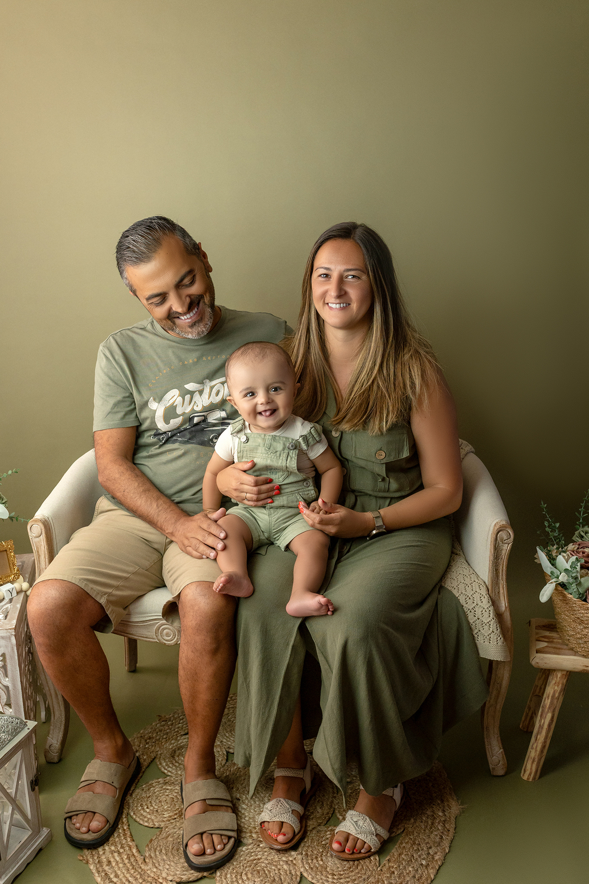 acompanhamento_mensal_fotografia_infantil_fotografia_bebe_ensaio_infantil_crescimento_bebe_primeiro_ano_estudio_fotografico_luz_estudio_maternidade_memorias_familia_criancas_felizes_espontaneidade_momentos_unicos_amor_familia