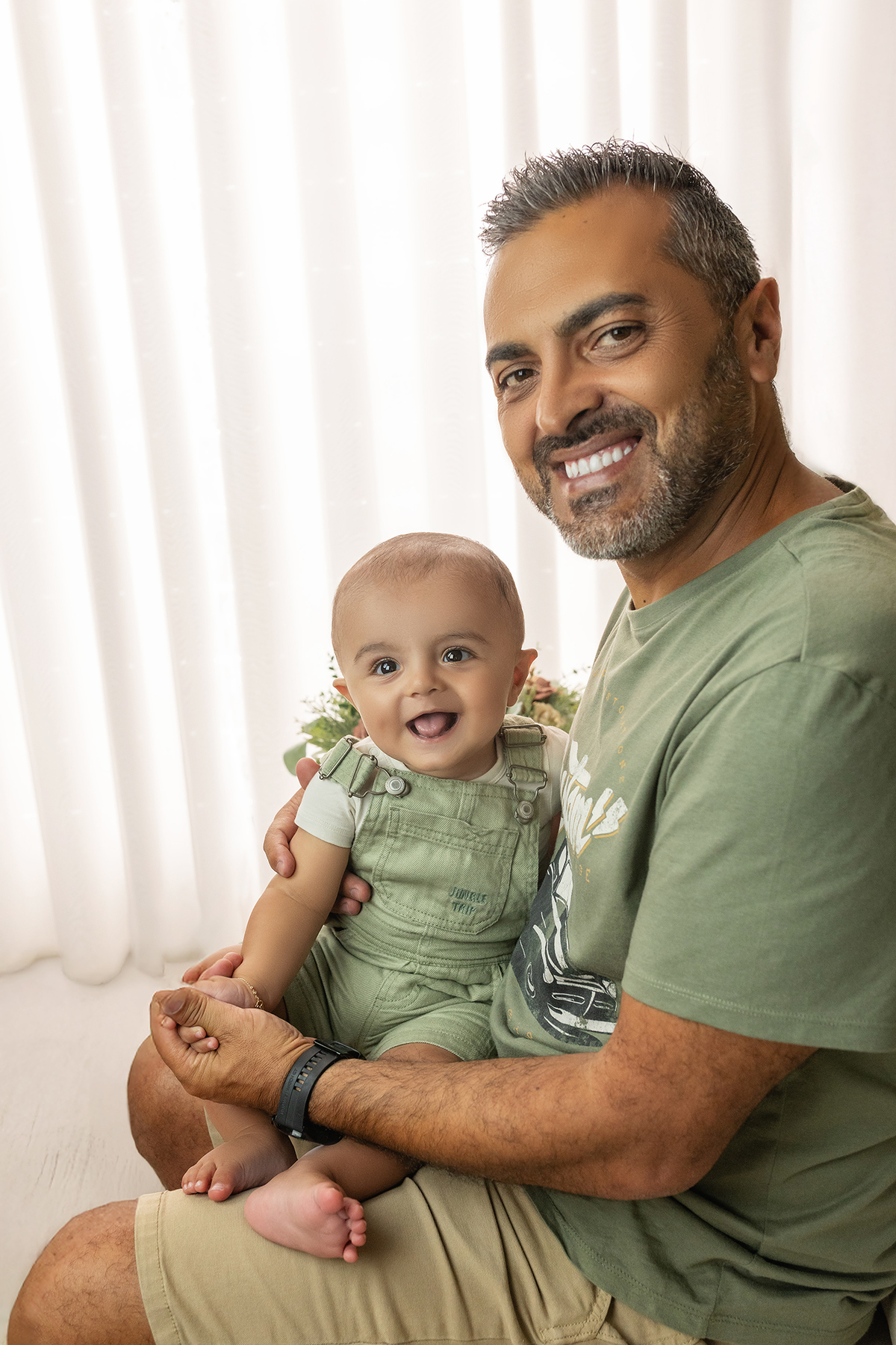acompanhamento_mensal_fotografia_infantil_fotografia_bebe_ensaio_infantil_crescimento_bebe_primeiro_ano_estudio_fotografico_luz_estudio_maternidade_memorias_familia_criancas_felizes_espontaneidade_momentos_unicos_amor_familia