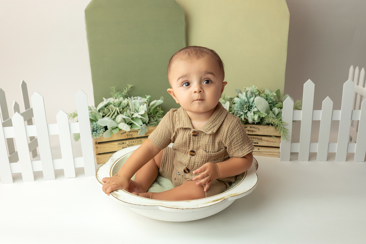 acompanhamento_mensal_fotografia_infantil_fotografia_bebe_ensaio_infantil_crescimento_bebe_primeiro_ano_estudio_fotografico_luz_estudio_maternidade_memorias_familia_criancas_felizes_espontaneidade_momentos_unicos_amor_familia