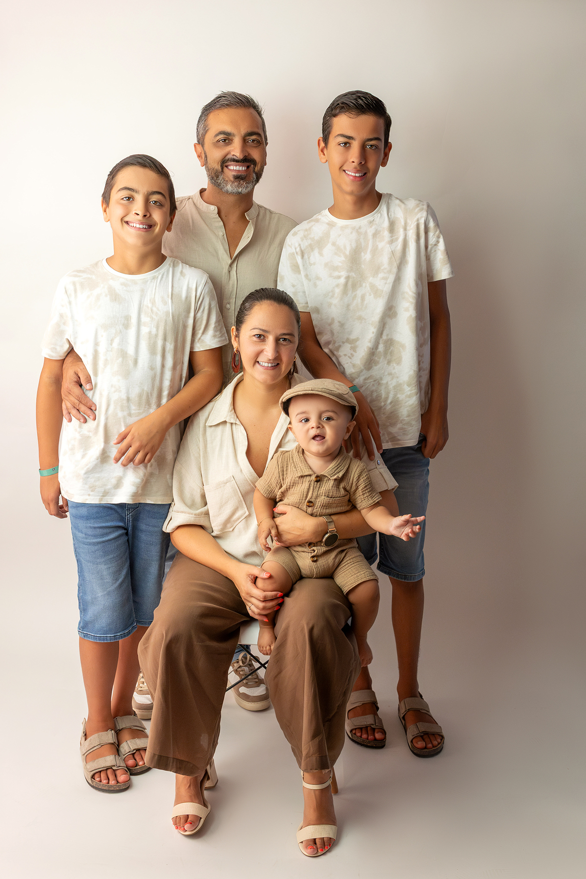 acompanhamento_mensal_fotografia_infantil_fotografia_bebe_ensaio_infantil_crescimento_bebe_primeiro_ano_estudio_fotografico_luz_estudio_maternidade_memorias_familia_criancas_felizes_espontaneidade_momentos_unicos_amor_familia
