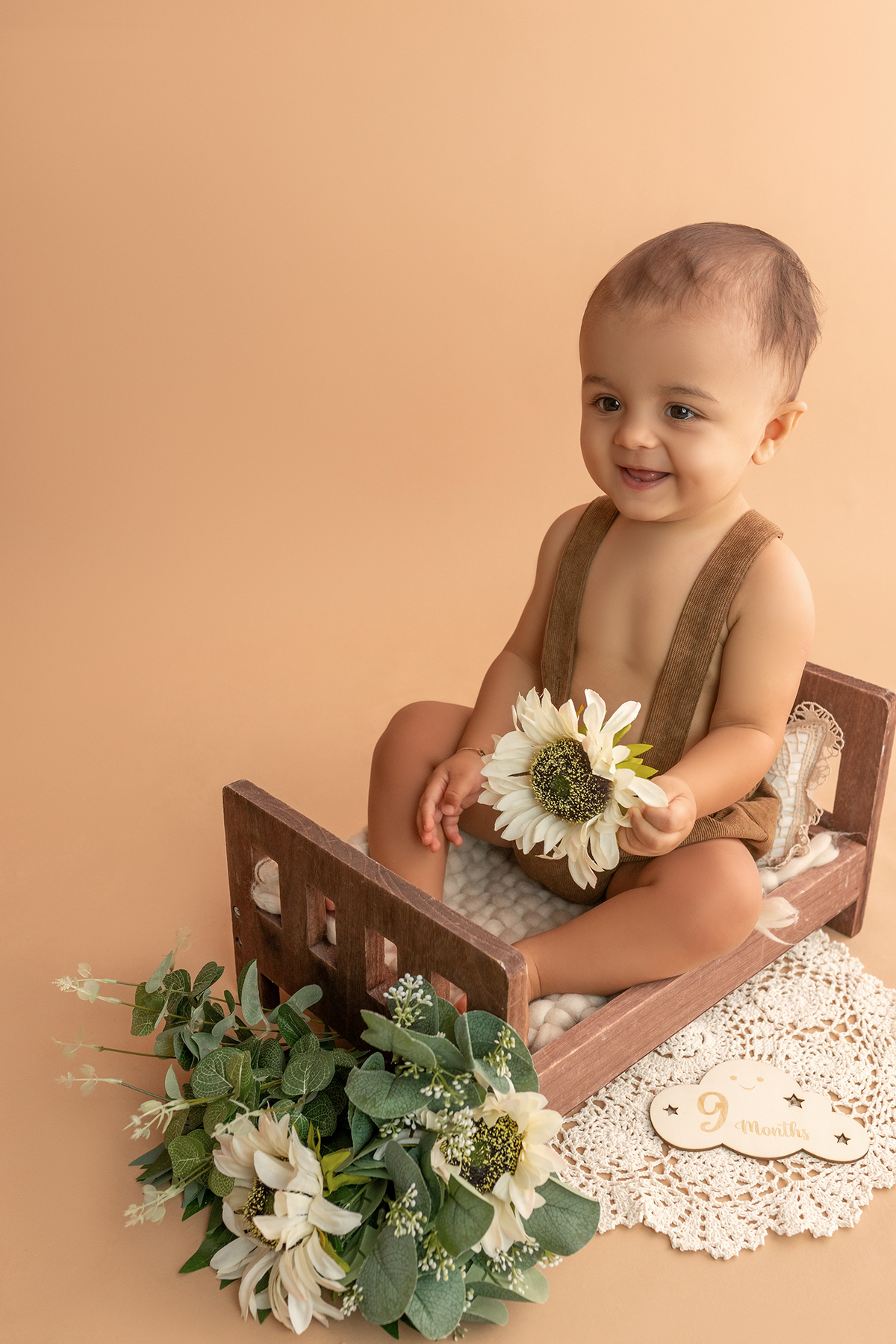 acompanhamento_mensal_fotografia_infantil_fotografia_bebe_ensaio_infantil_crescimento_bebe_primeiro_ano_estudio_fotografico_luz_estudio_maternidade_memorias_familia_criancas_felizes_espontaneidade_momentos_unicos_amor_familia