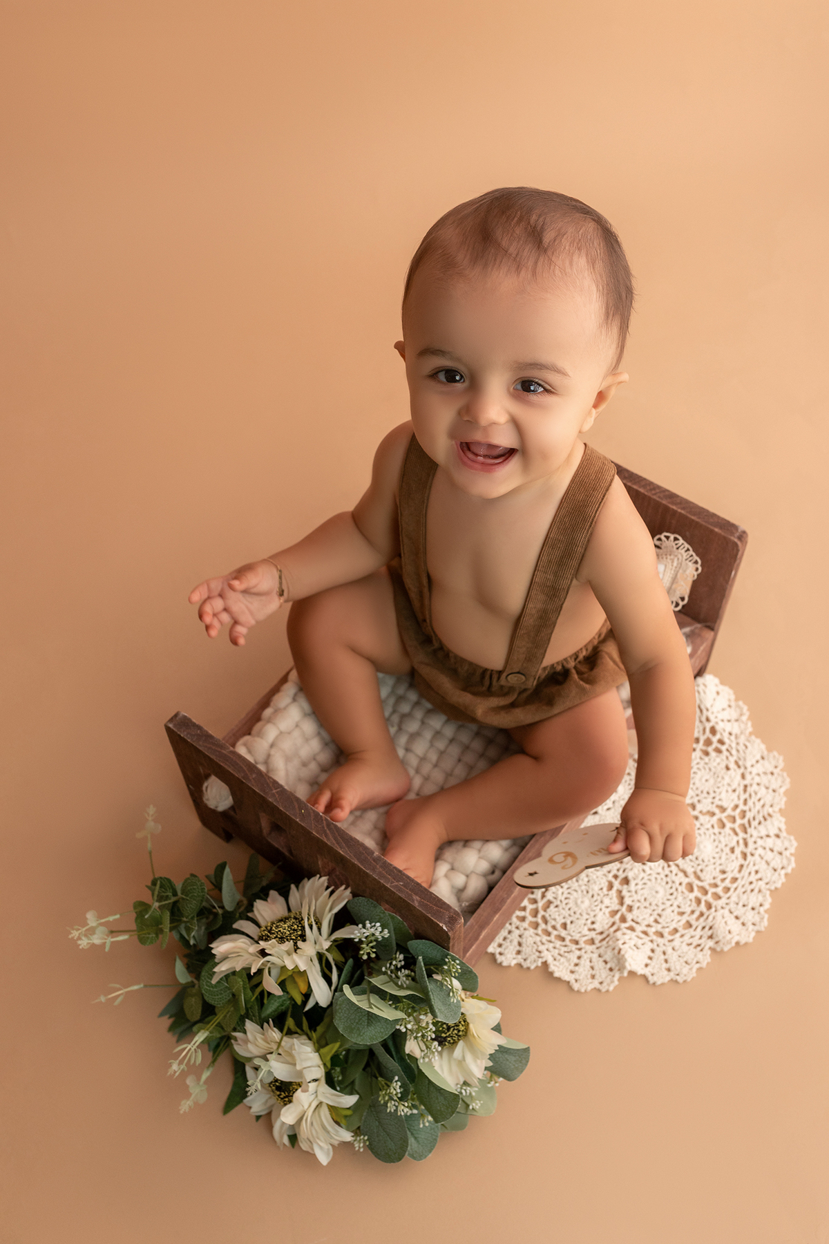 acompanhamento_mensal_fotografia_infantil_fotografia_bebe_ensaio_infantil_crescimento_bebe_primeiro_ano_estudio_fotografico_luz_estudio_maternidade_memorias_familia_criancas_felizes_espontaneidade_momentos_unicos_amor_familia