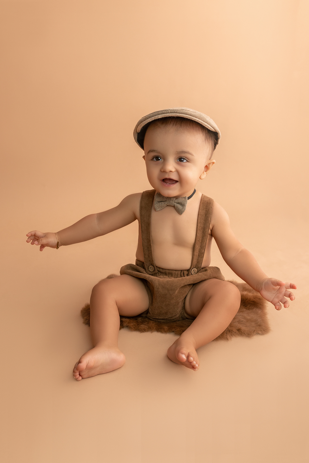 acompanhamento_mensal_fotografia_infantil_fotografia_bebe_ensaio_infantil_crescimento_bebe_primeiro_ano_estudio_fotografico_luz_estudio_maternidade_memorias_familia_criancas_felizes_espontaneidade_momentos_unicos_amor_familia